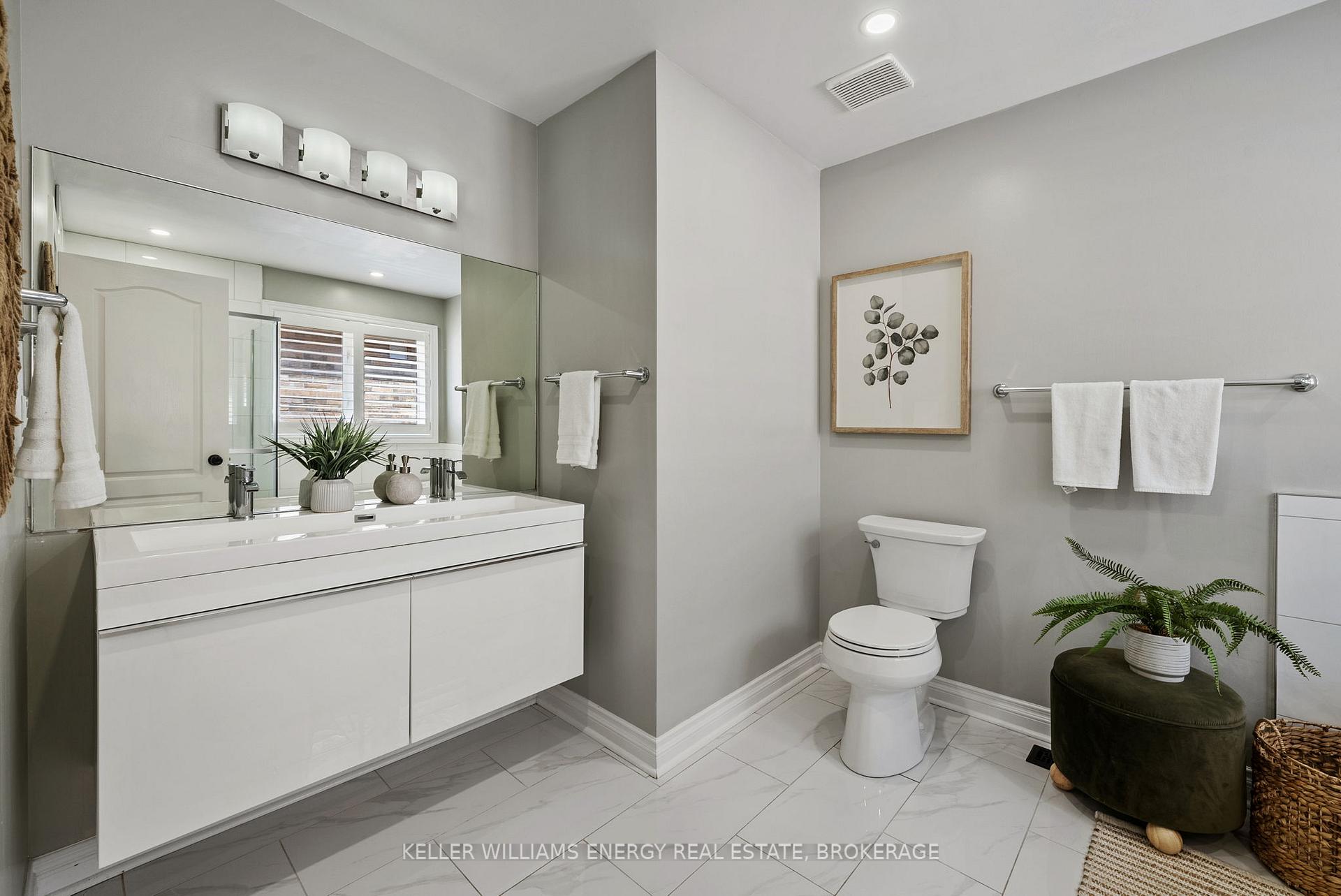 Photo 24 of 159 Goodman Drive, Oshawa, McLaughlin — HOMEH