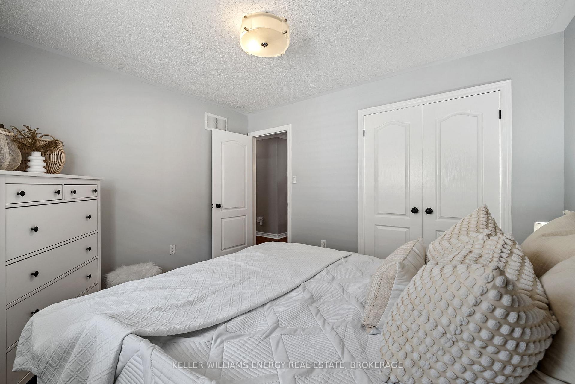 Photo 26 of 159 Goodman Drive, Oshawa, McLaughlin — HOMEH