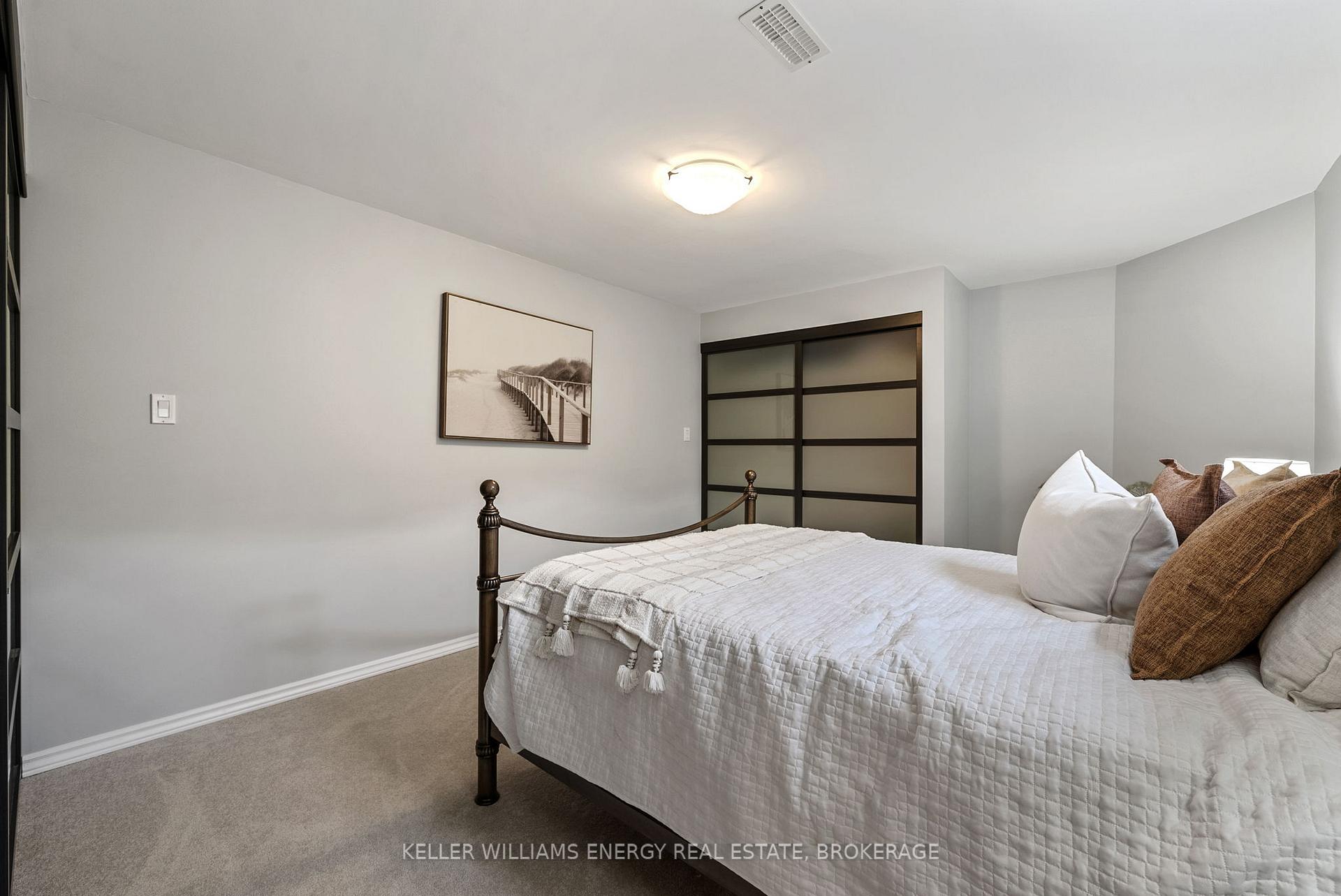 Photo 37 of 159 Goodman Drive, Oshawa, McLaughlin — HOMEH