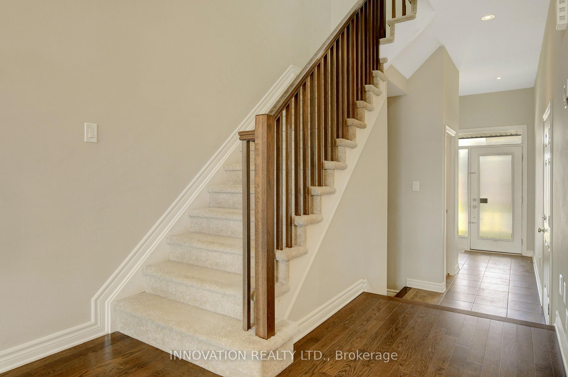 Photo 6 of 470 Markdale Terrace, Ottawa, Riverside South/Gloucester Glen — HOMEH