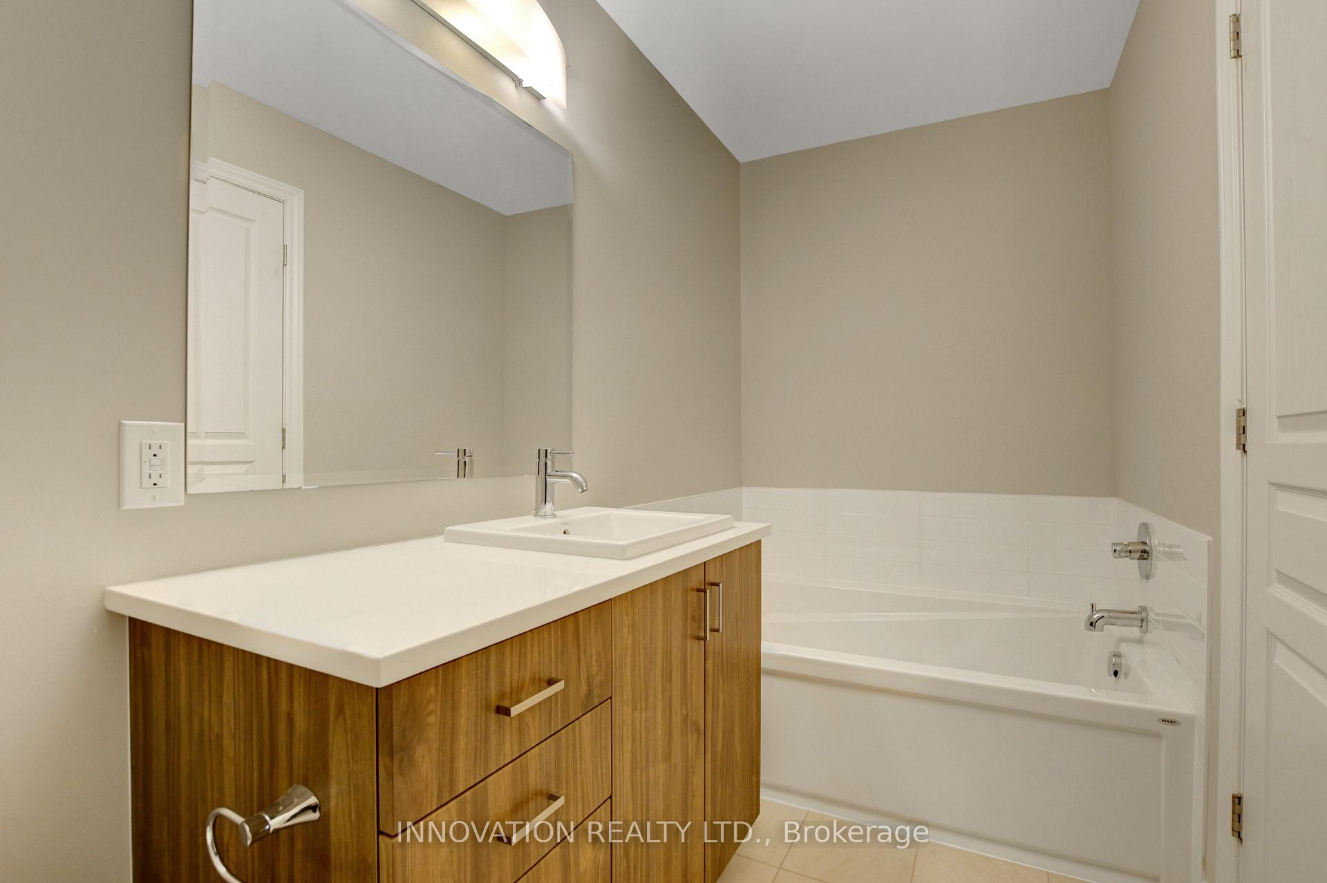 Photo 31 of 470 Markdale Terrace, Ottawa, Riverside South/Gloucester Glen — HOMEH