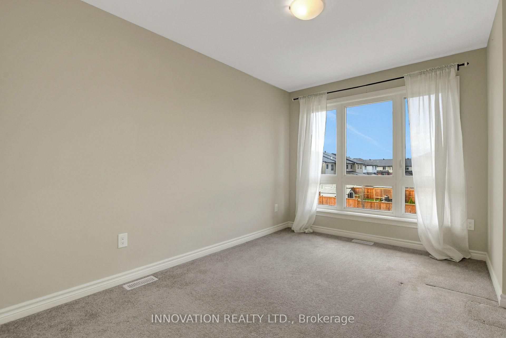 Photo 32 of 470 Markdale Terrace, Ottawa, Riverside South/Gloucester Glen — HOMEH