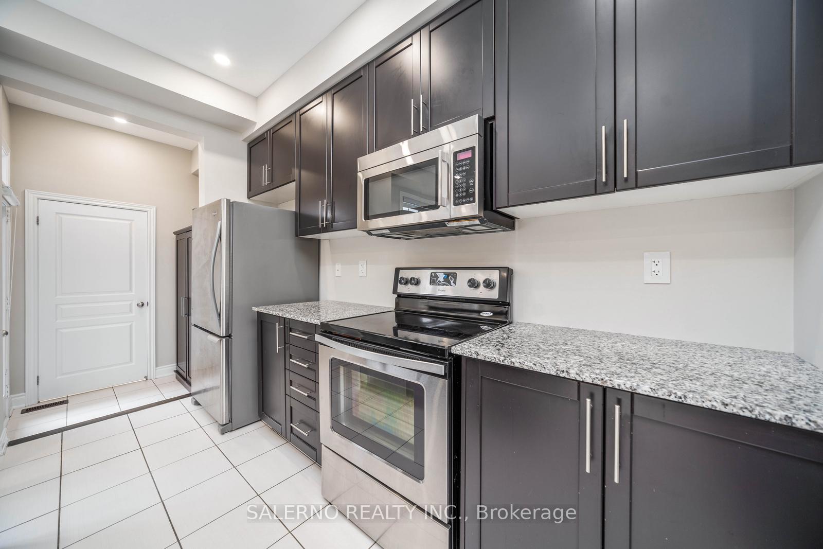 Photo 14 of 103 East's Corners Boulevard, Vaughan, Kleinburg — HOMEH