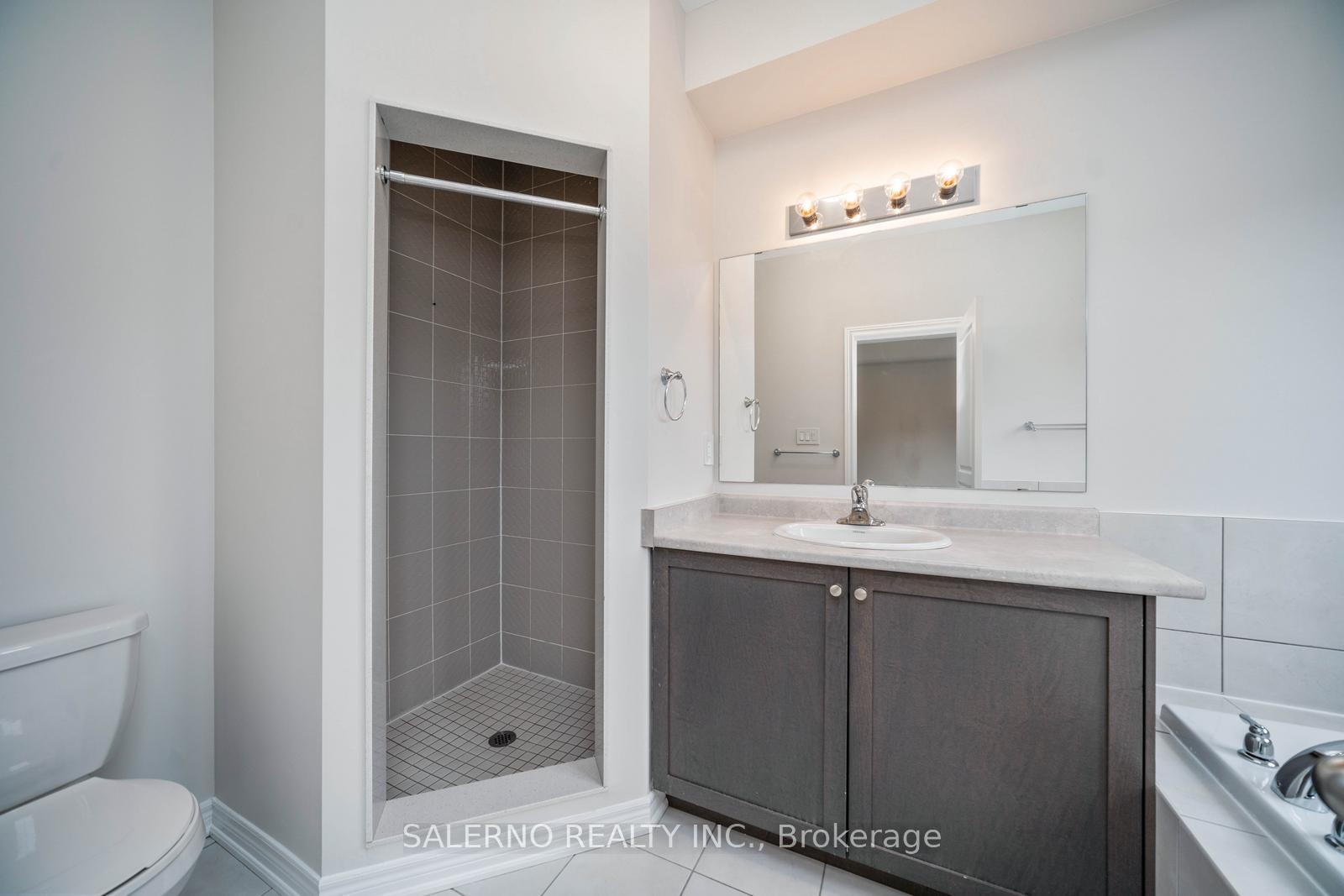 Photo 25 of 103 East's Corners Boulevard, Vaughan, Kleinburg — HOMEH