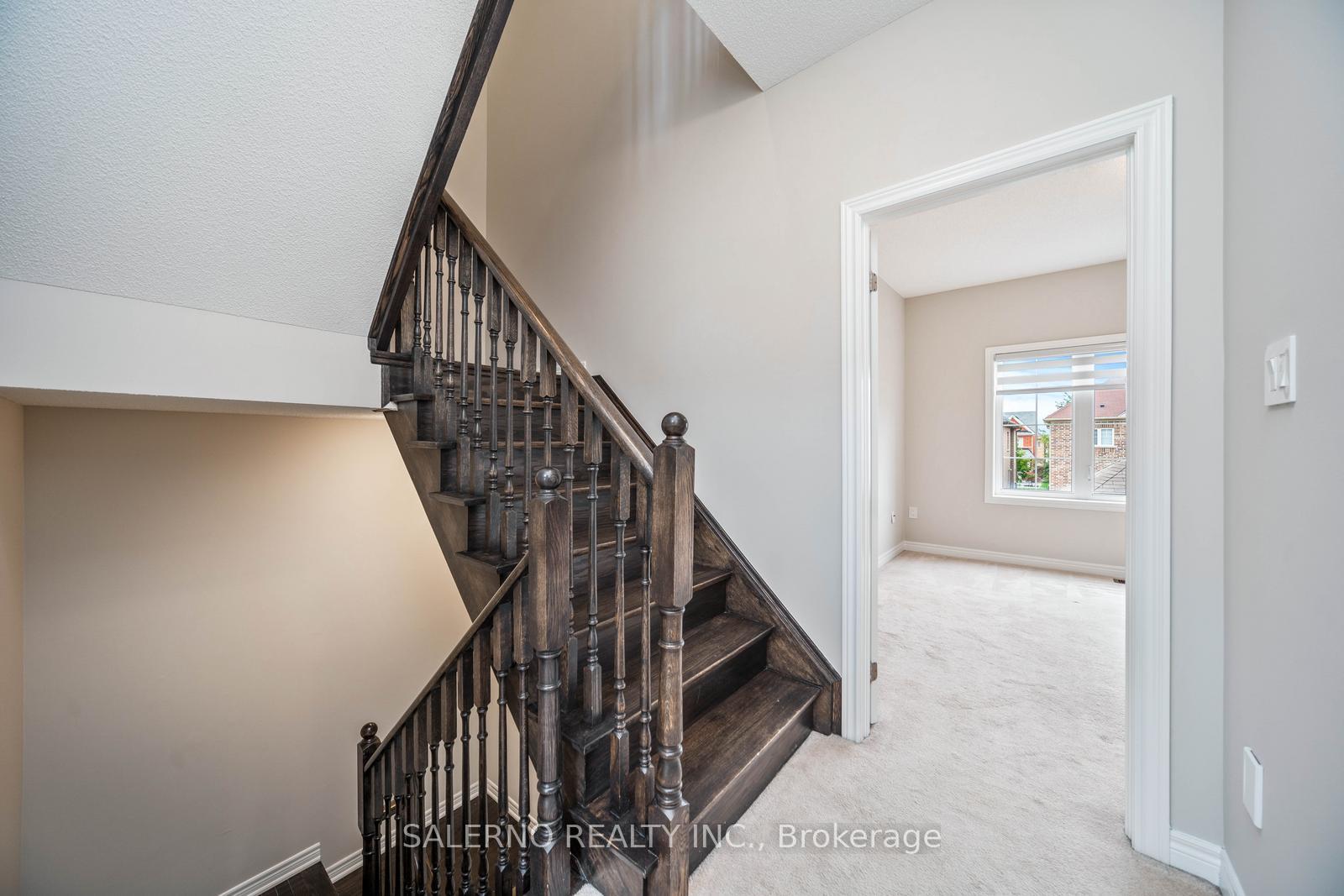 Photo 27 of 103 East's Corners Boulevard, Vaughan, Kleinburg — HOMEH