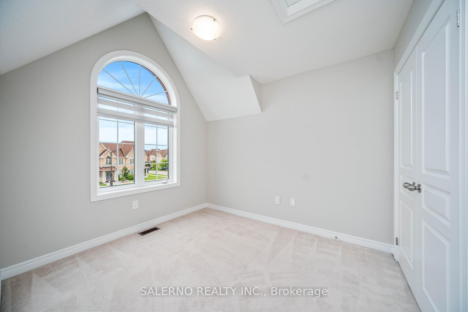 Photo 30 of 103 East's Corners Boulevard, Vaughan, Kleinburg — HOMEH