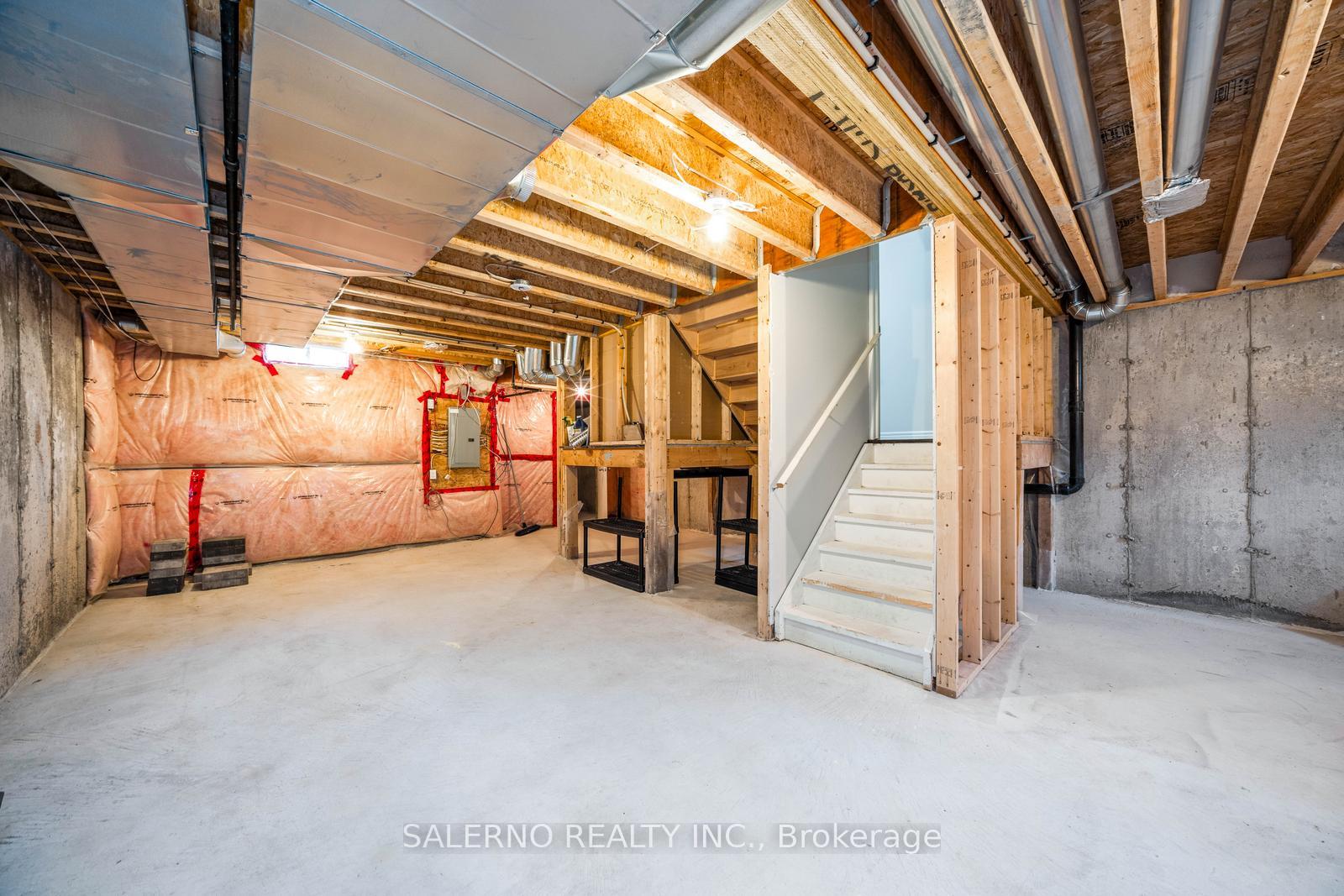 Photo 35 of 103 East's Corners Boulevard, Vaughan, Kleinburg — HOMEH