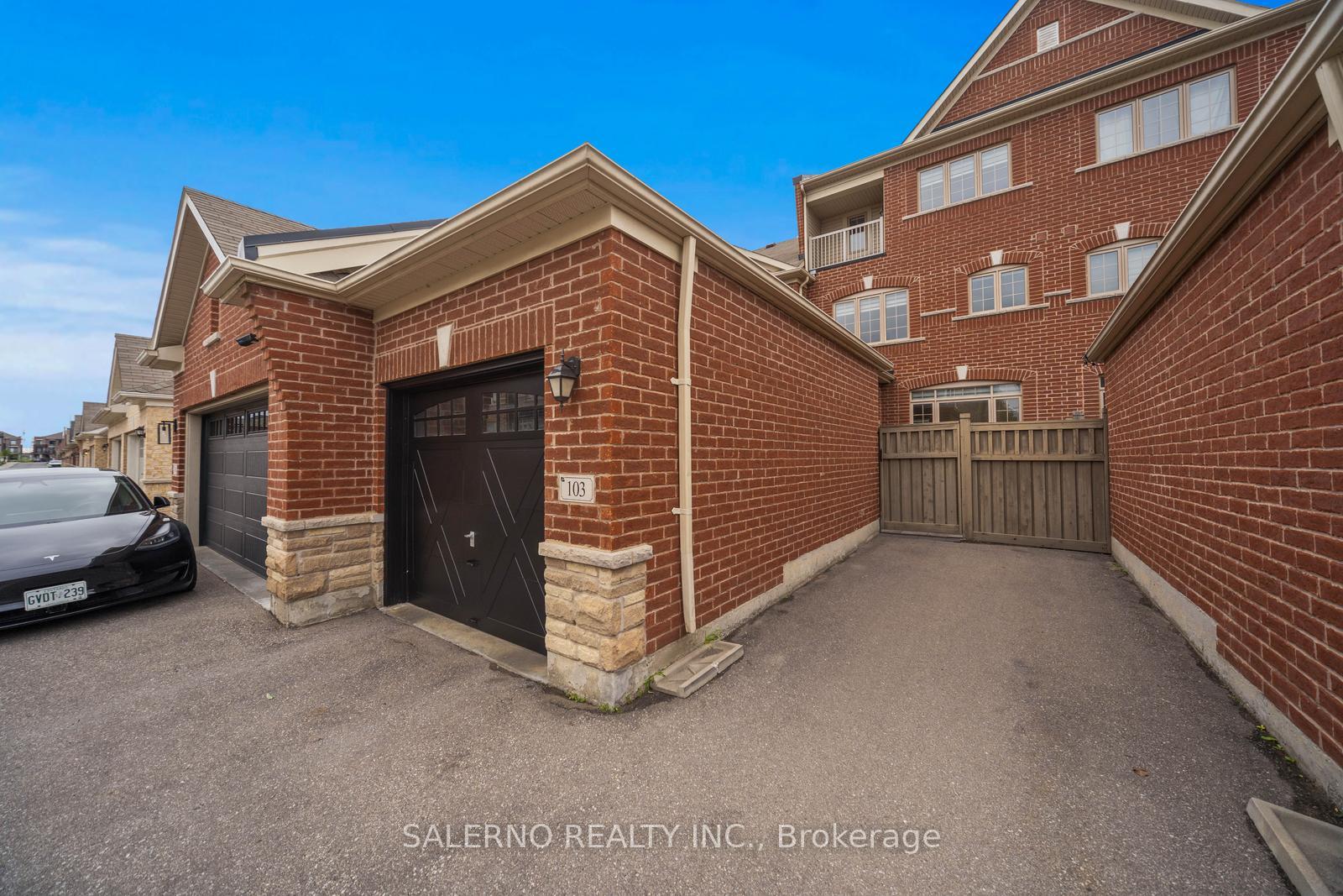 Photo 40 of 103 East's Corners Boulevard, Vaughan, Kleinburg — HOMEH