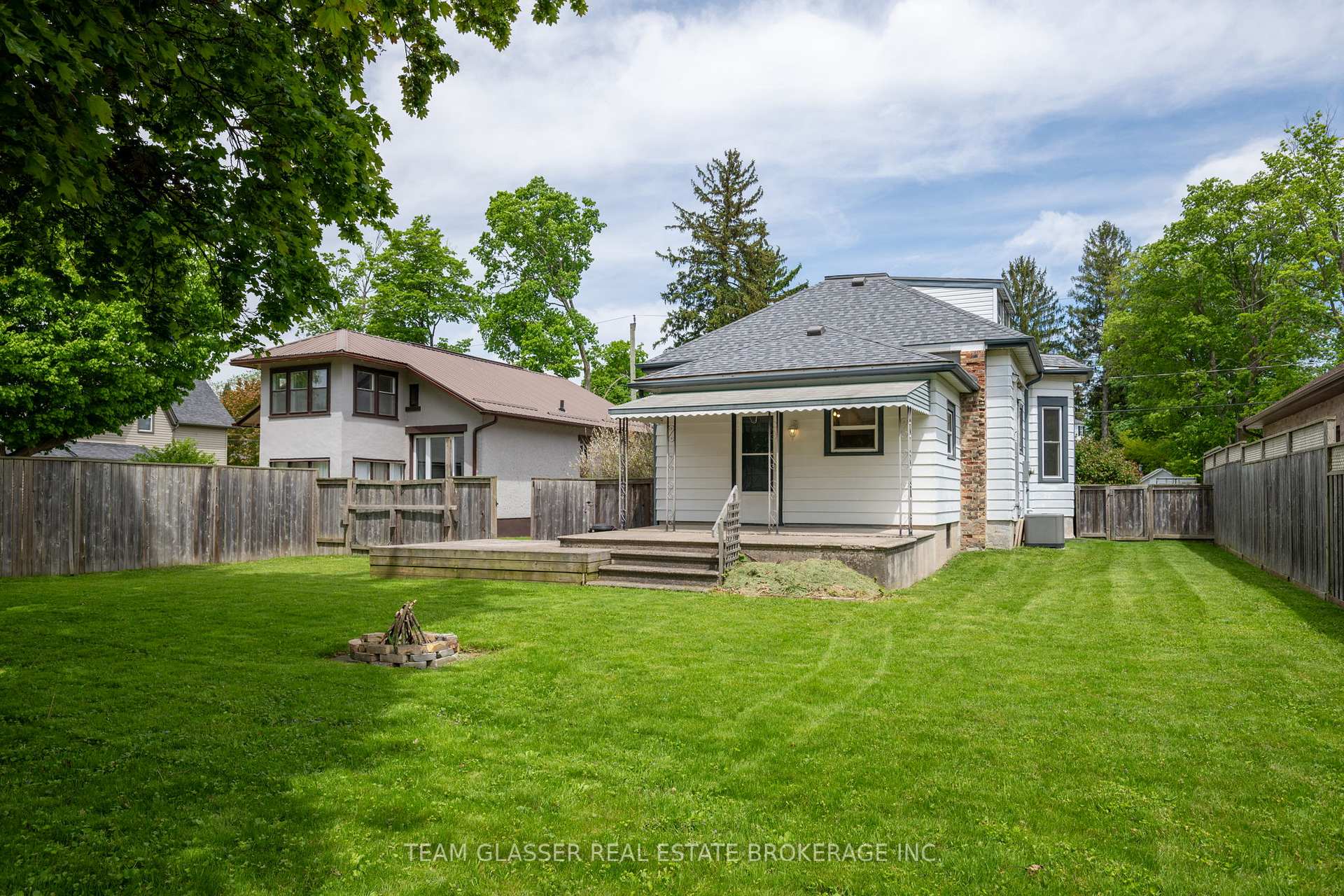 Photo 16 of 30 Harvey Street, Aylmer — HOMEH