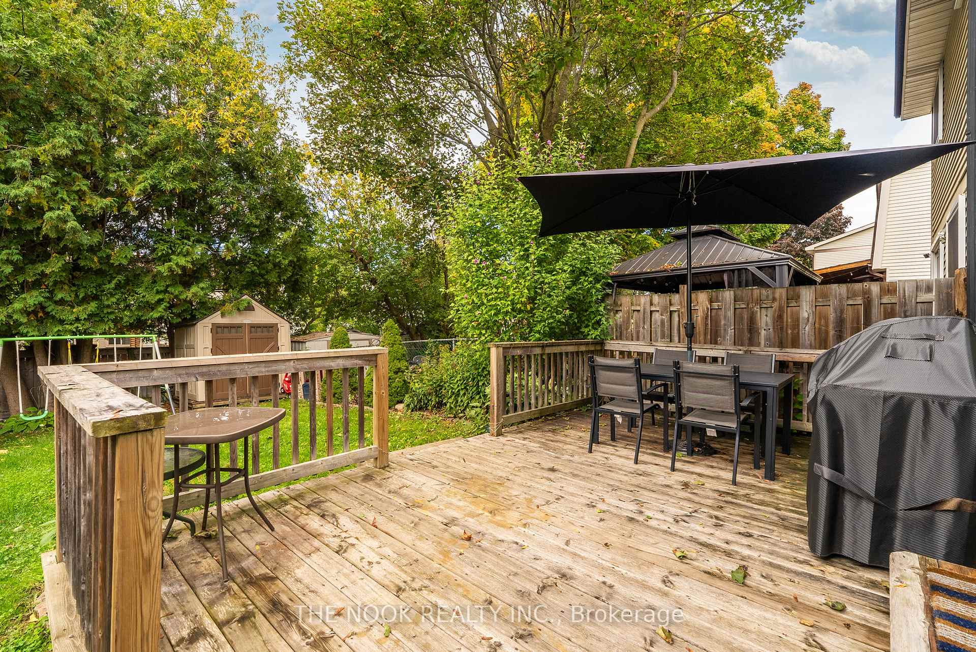 Photo 7 of 528 Lancelot Crescent, Oshawa, Eastdale — HOMEH