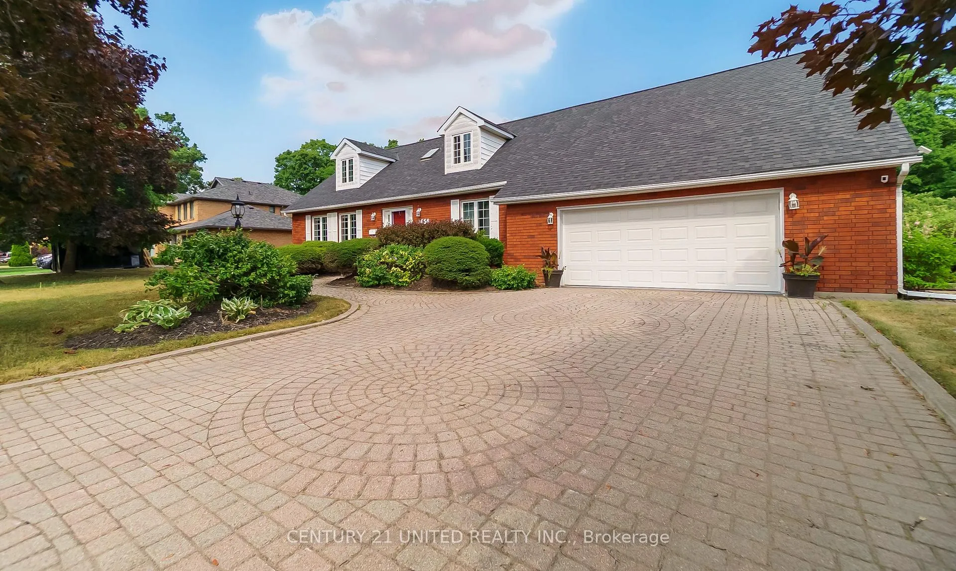 Photo 1 of 1656 Champlain Drive, Peterborough, Northcrest Ward 5 — HOMEH