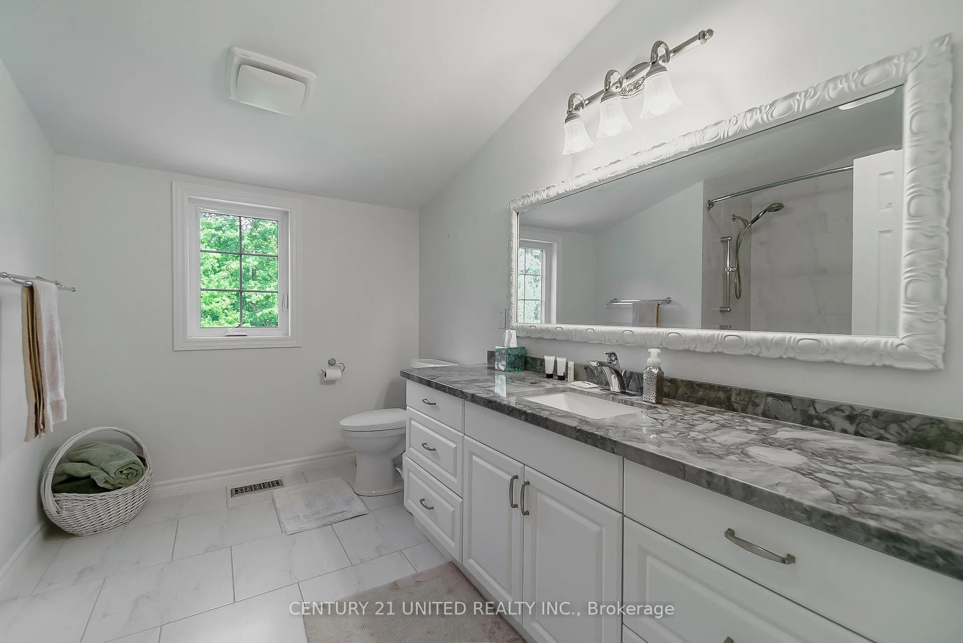 Photo 30 of 1656 Champlain Drive, Peterborough, Northcrest Ward 5 — HOMEH