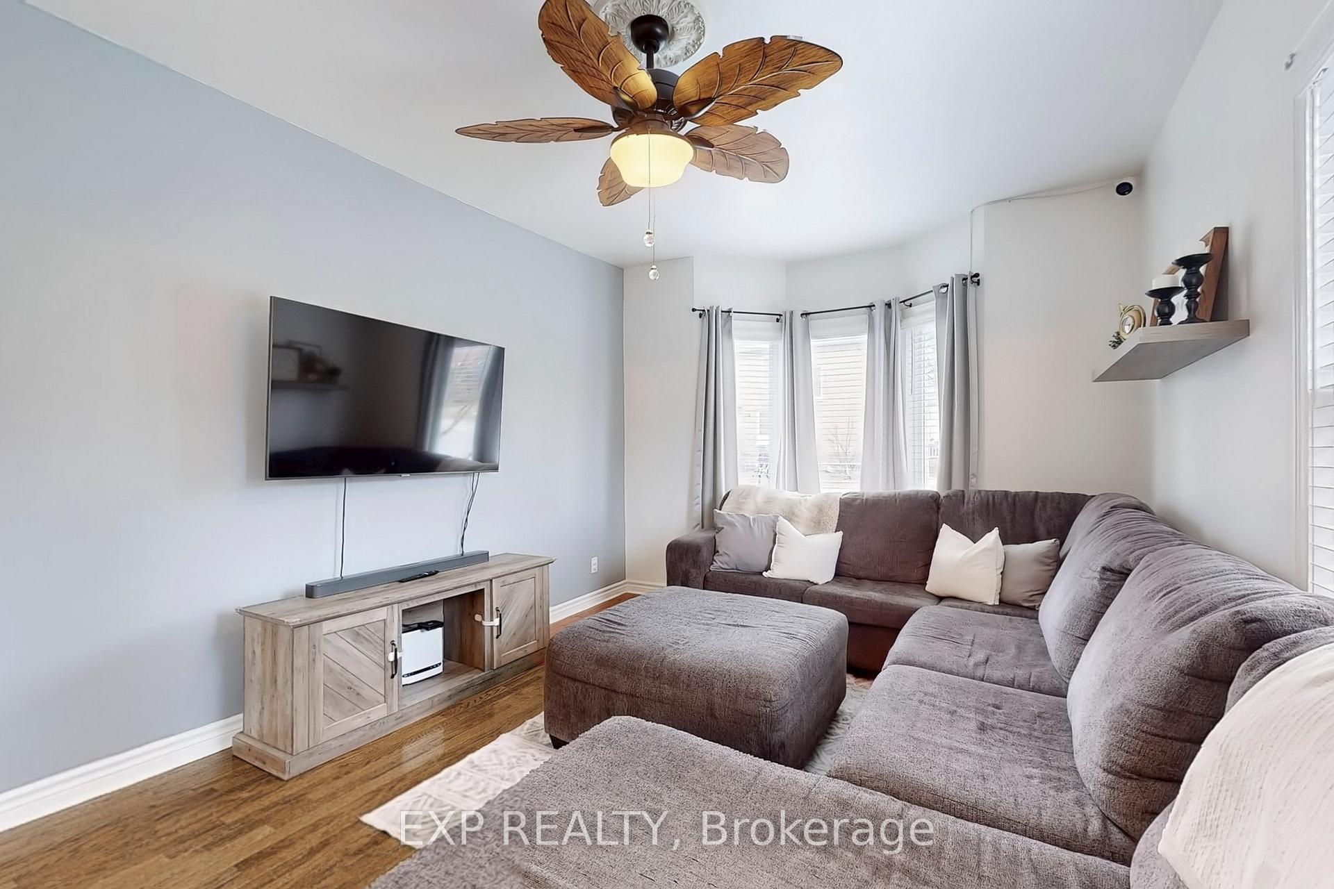 Photo 4 of 185 Mary Street N, Oshawa, O'Neill — HOMEH