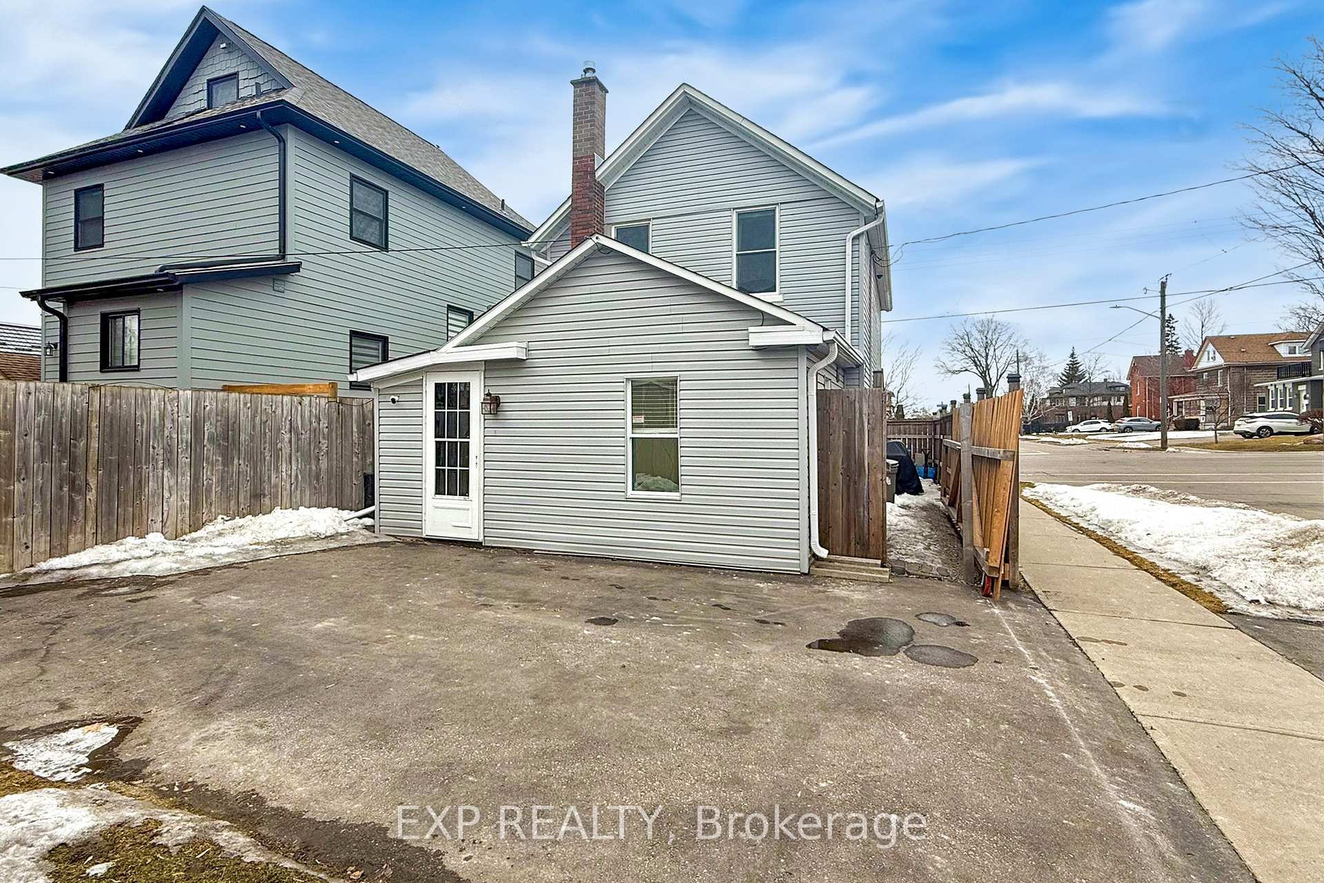 Photo 38 of 185 Mary Street N, Oshawa, O'Neill — HOMEH