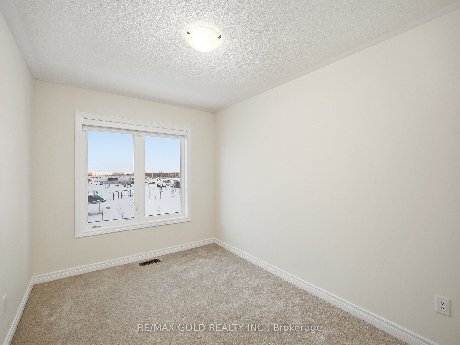 Photo 40 of 20 Skyridge Drive, Brampton, Bram East — HOMEH