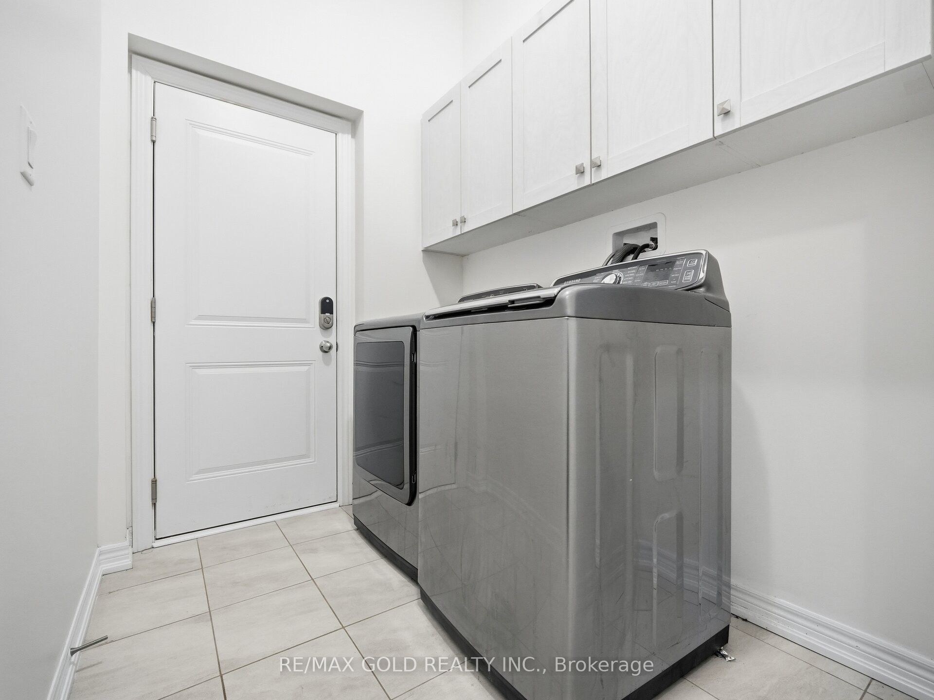 Photo 44 of 20 Skyridge Drive, Brampton, Bram East — HOMEH