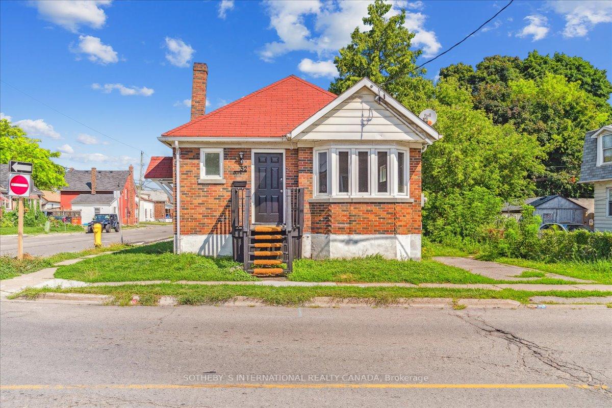 Photo 1 of Unit Main, 32 Olive Avenue, Oshawa, Central — HOMEH
