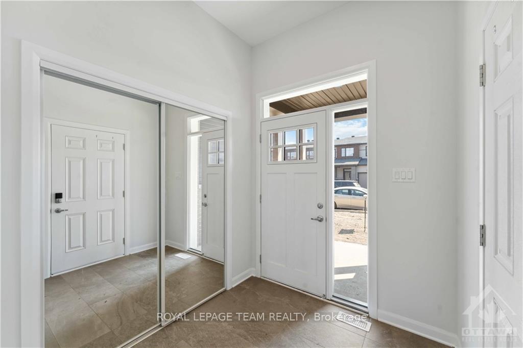 Photo 2 of 339 Establish Avenue, Ottawa, Avalon West — HOMEH