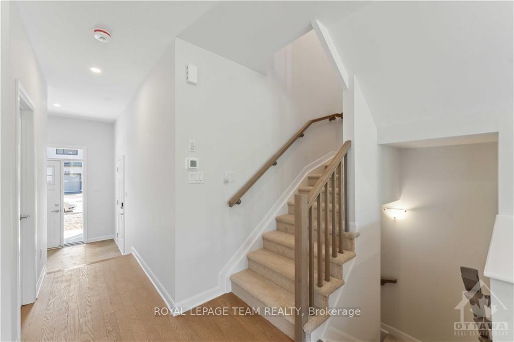 Photo 7 of 339 Establish Avenue, Ottawa, Avalon West — HOMEH
