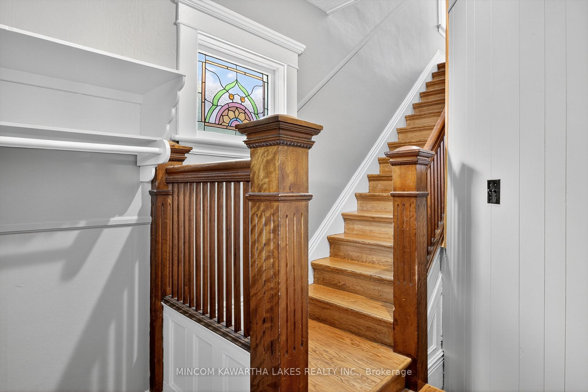 Photo 16 of 218 Aylmer Street N, Peterborough, Town Ward 3 — HOMEH