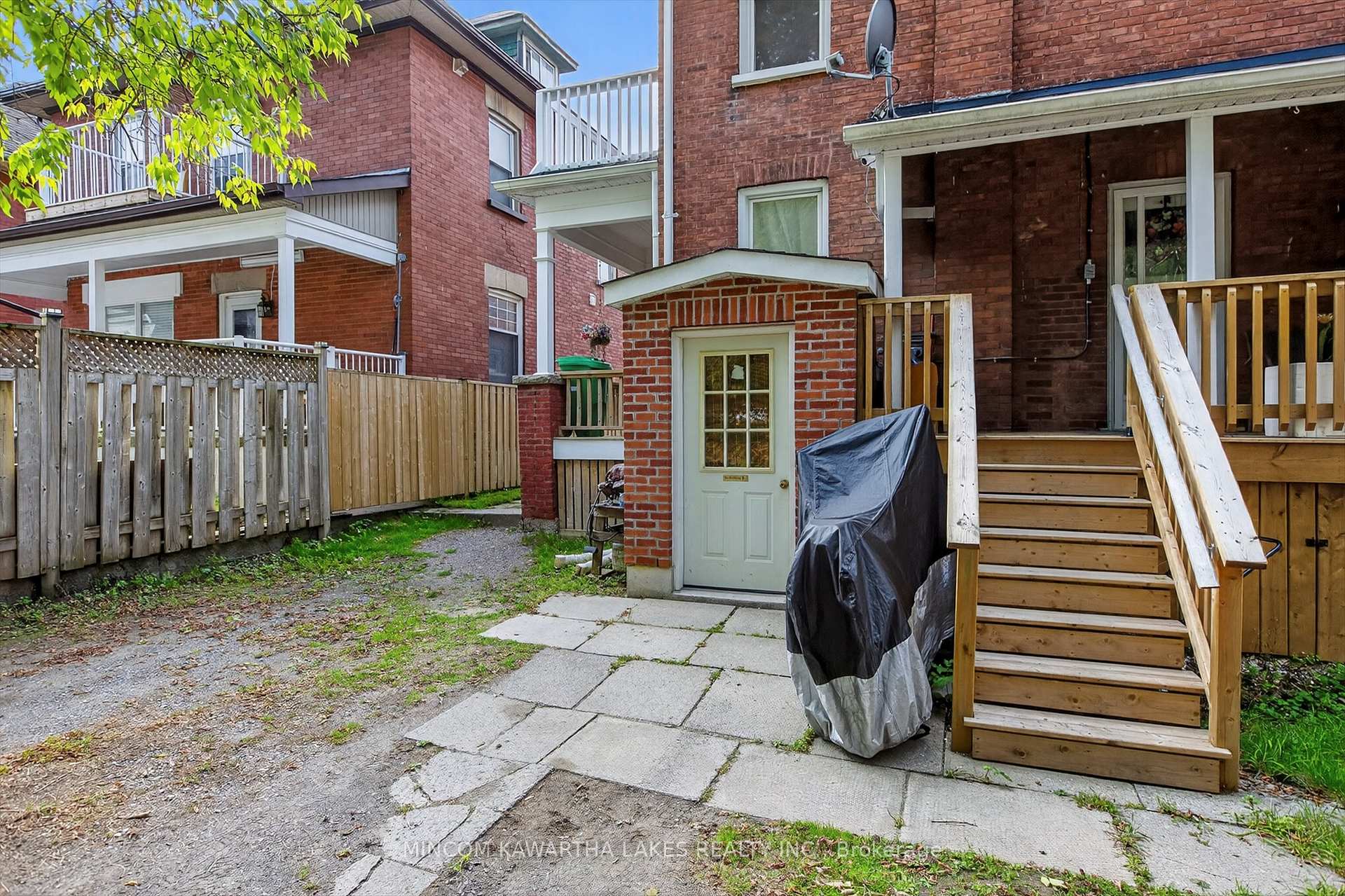 Photo 43 of 218 Aylmer Street N, Peterborough, Town Ward 3 — HOMEH
