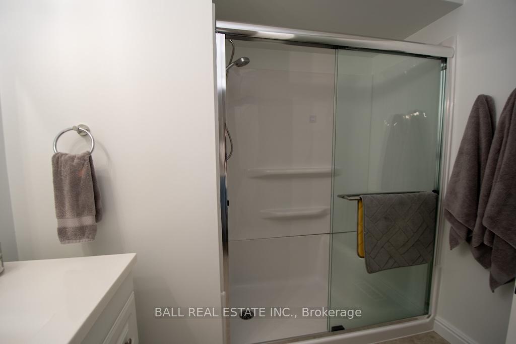 Photo 21 of 2546 Marsdale Drive, Peterborough, Ashburnham Ward 4 — HOMEH