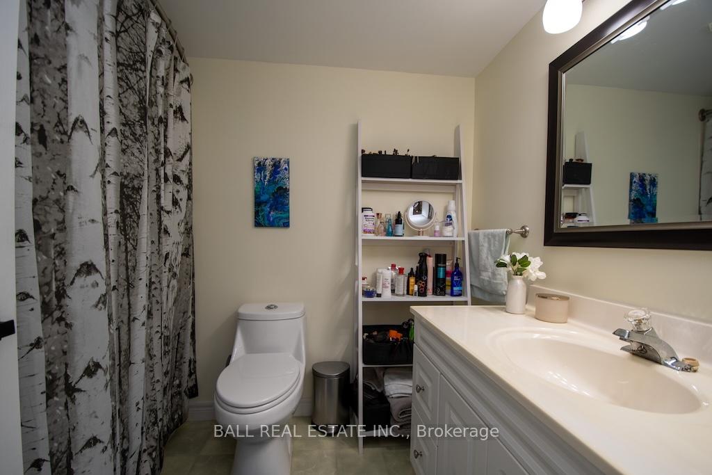 Photo 25 of 2546 Marsdale Drive, Peterborough, Ashburnham Ward 4 — HOMEH