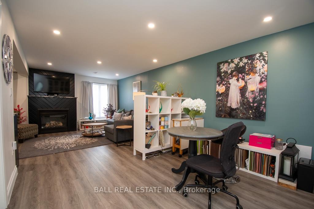 Photo 30 of 2546 Marsdale Drive, Peterborough, Ashburnham Ward 4 — HOMEH