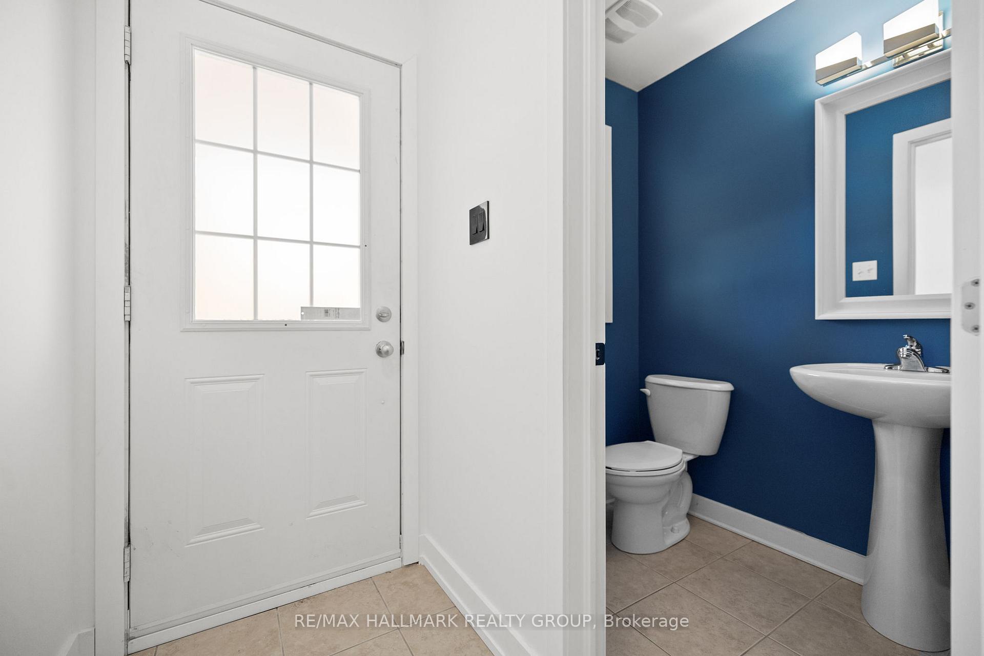 Photo 3 of 112 Challenge Crescent, Ottawa, Springridge/East Village — HOMEH