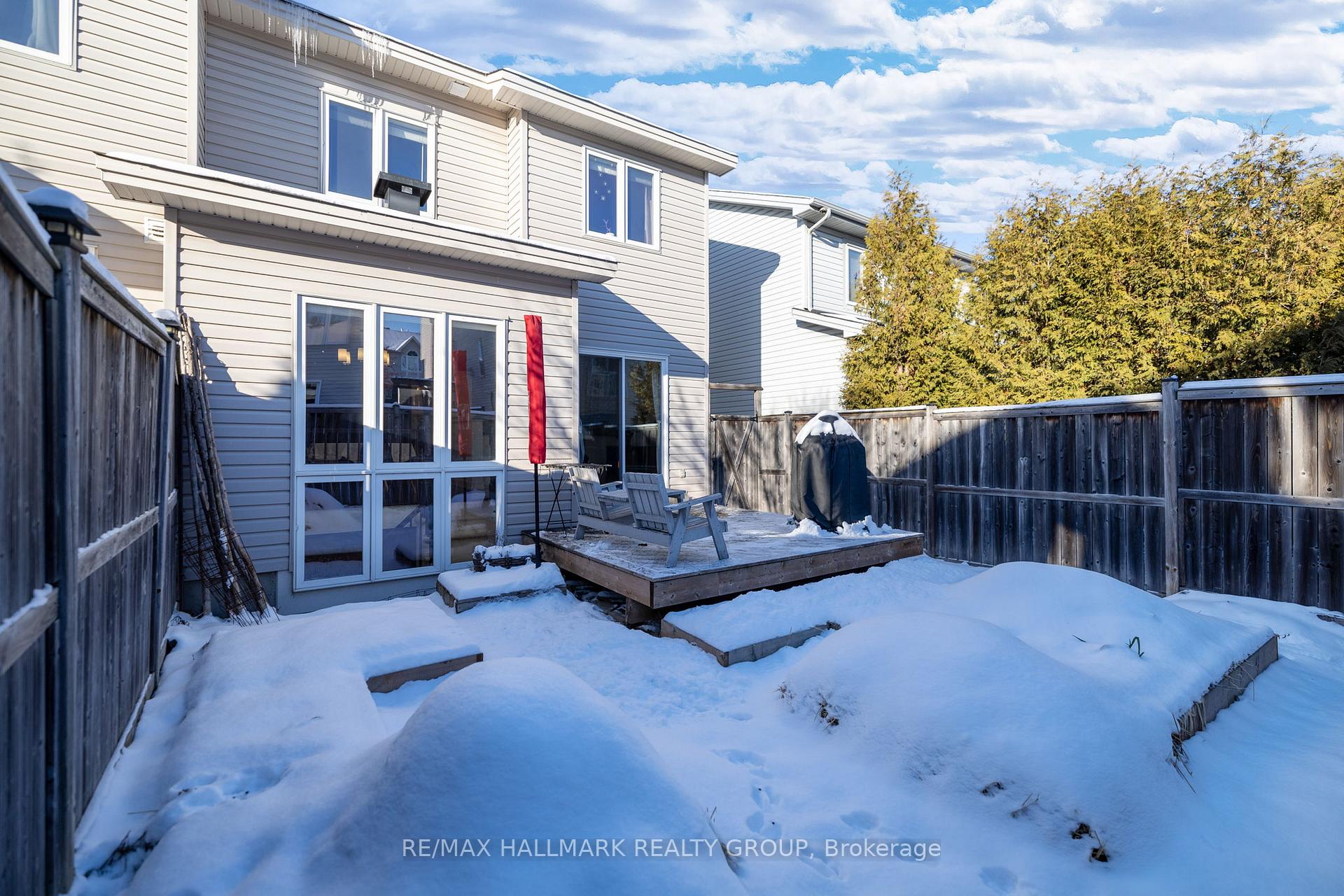 Photo 32 of 112 Challenge Crescent, Ottawa, Springridge/East Village — HOMEH