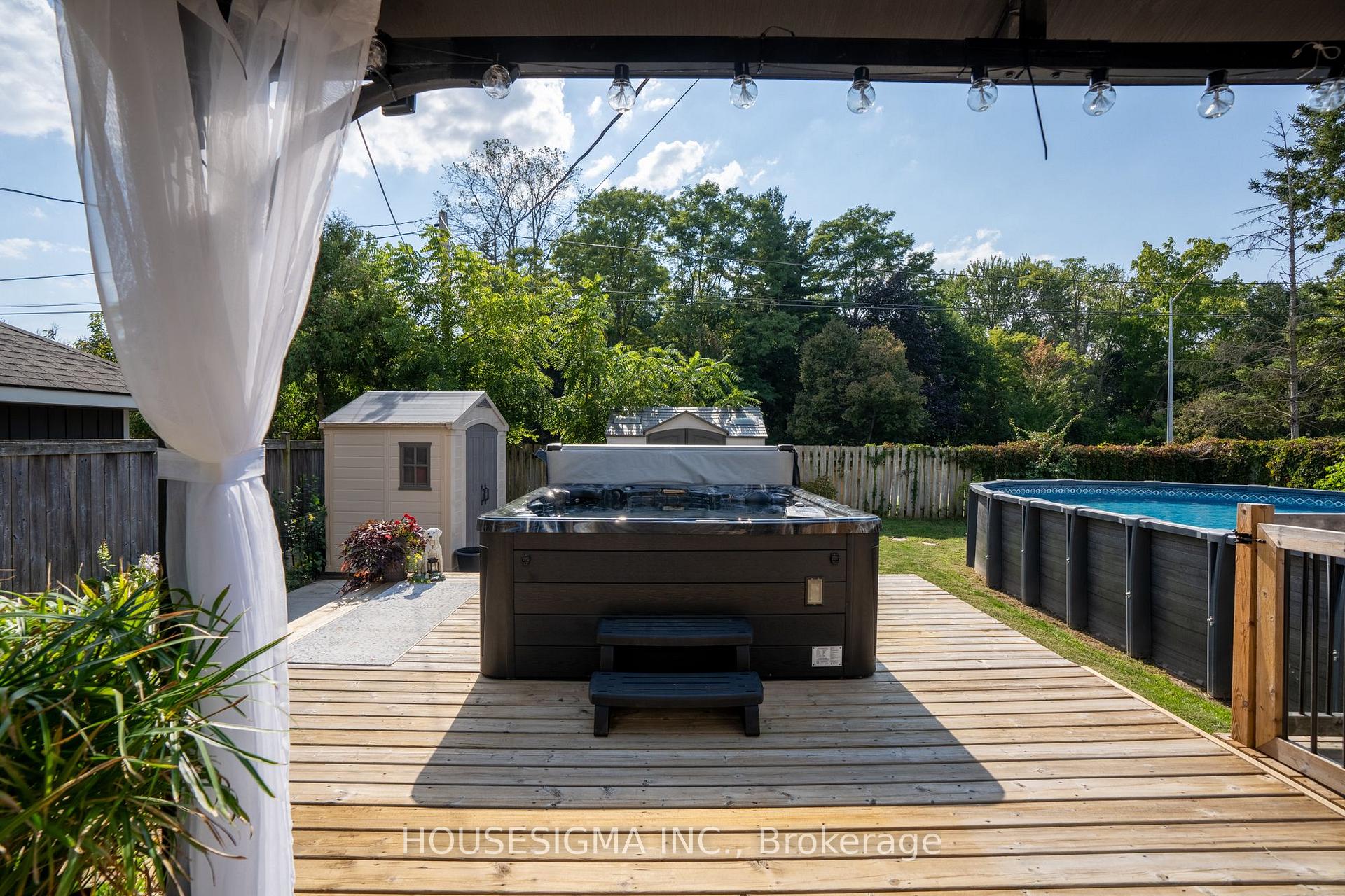 Photo 34 of 19 Claremount Circle N, Welland, Prince Charles — HOMEH