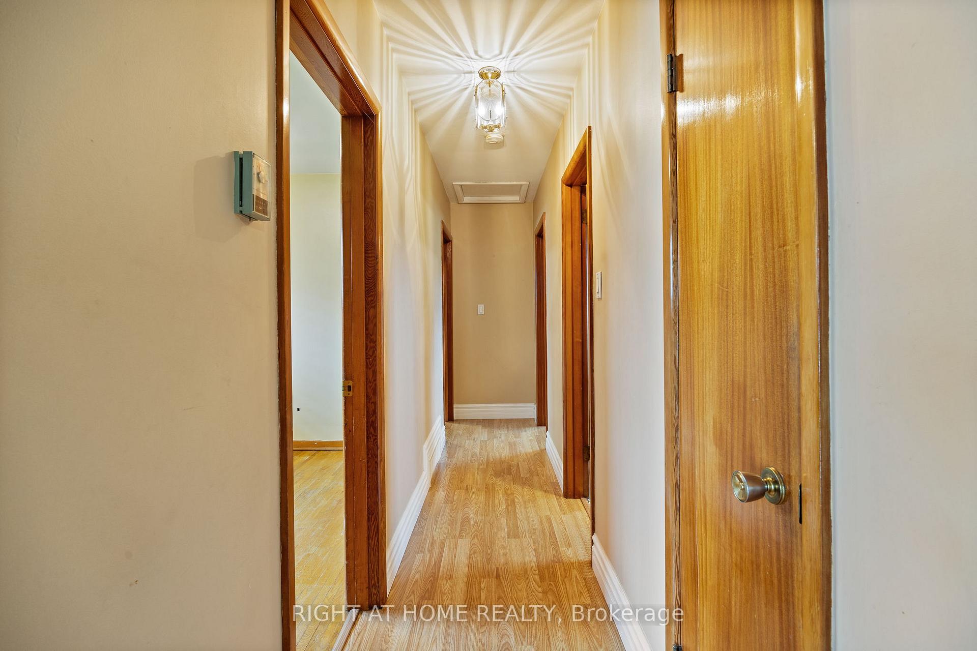 Photo 10 of 33 Jeanne Court, Whitby, Blue Grass Meadows — HOMEH