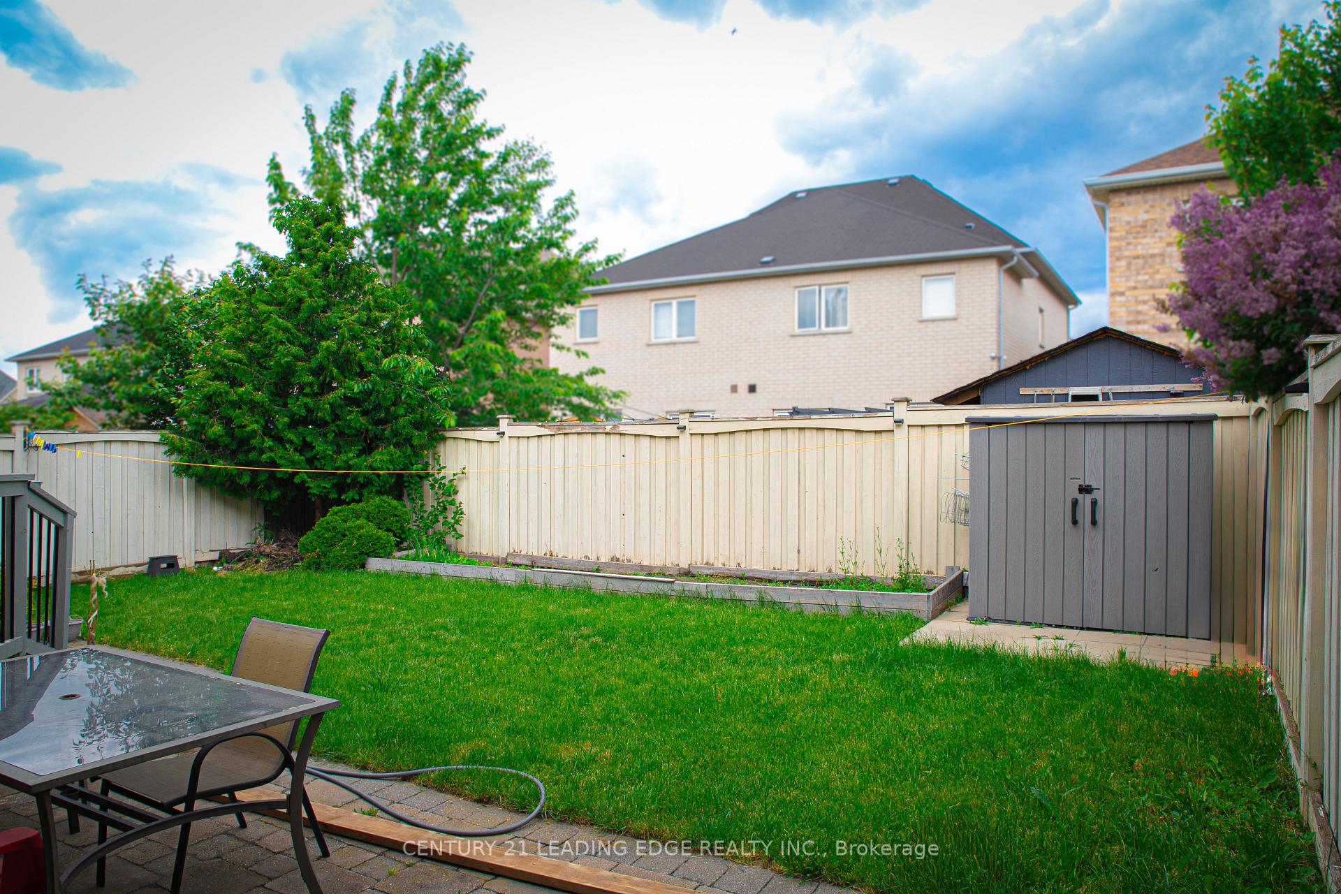 Photo 5 of 112 Lormel Gate, Vaughan, Vellore Village — HOMEH