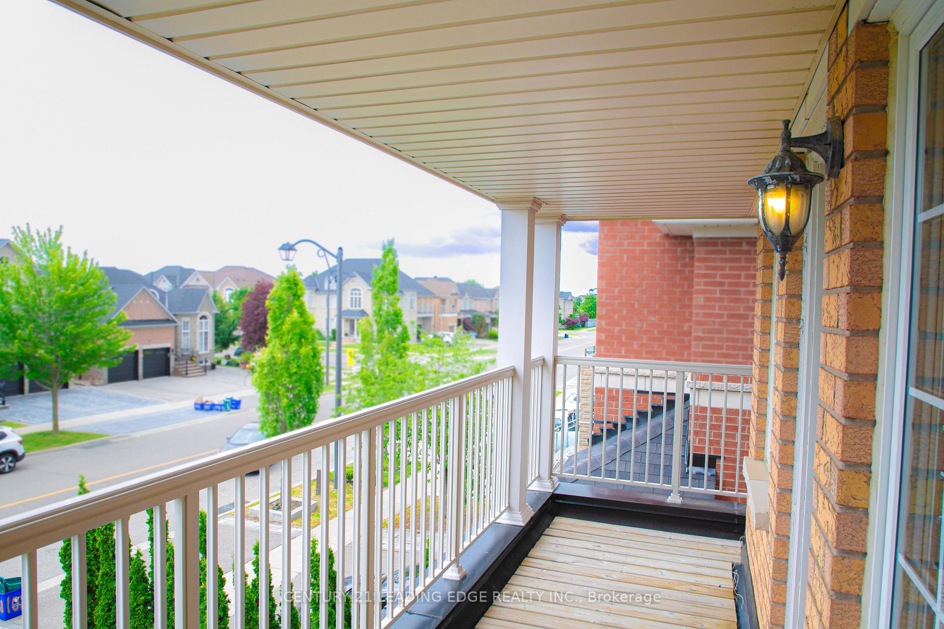 Photo 23 of 112 Lormel Gate, Vaughan, Vellore Village — HOMEH