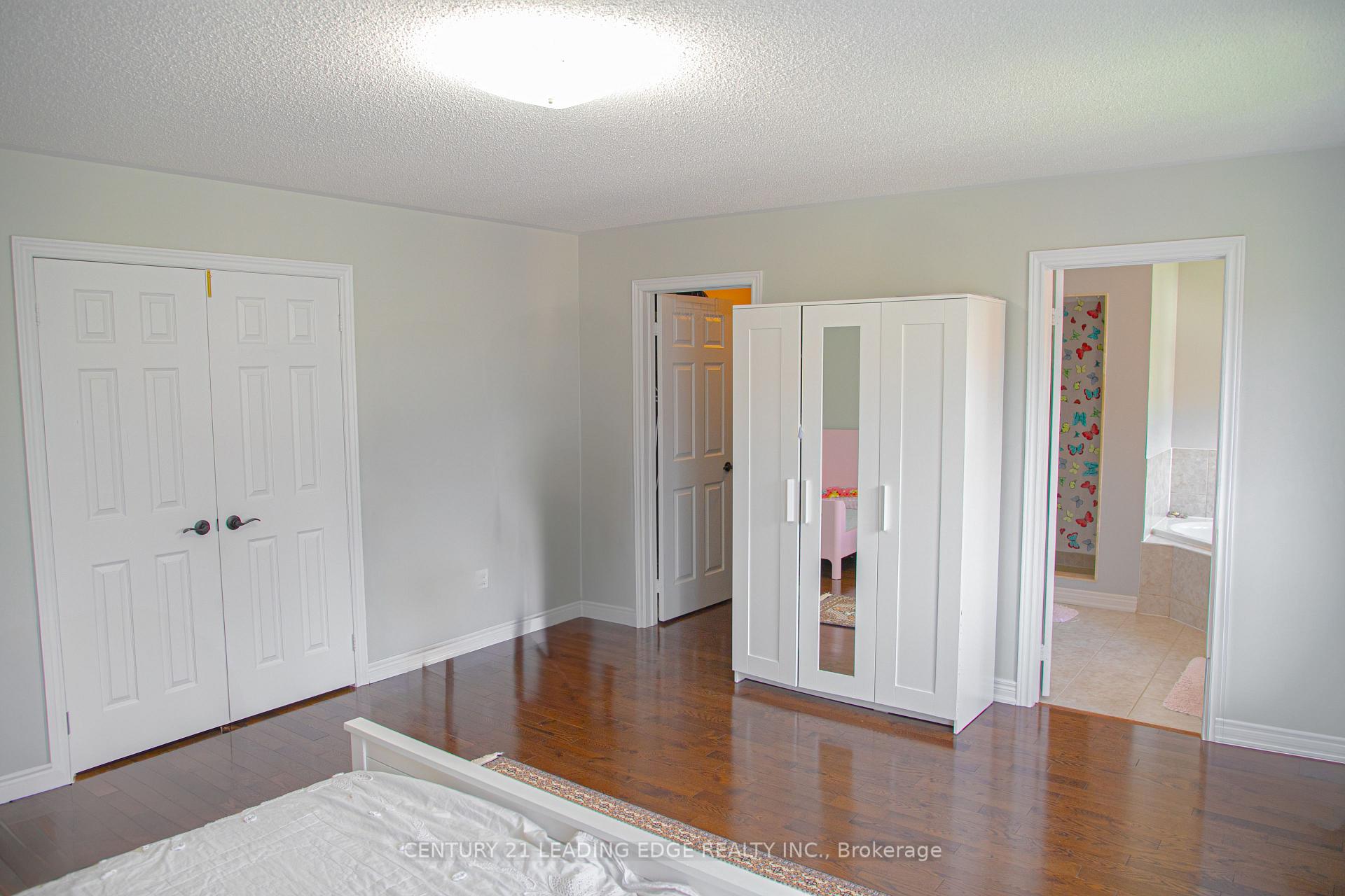 Photo 28 of 112 Lormel Gate, Vaughan, Vellore Village — HOMEH