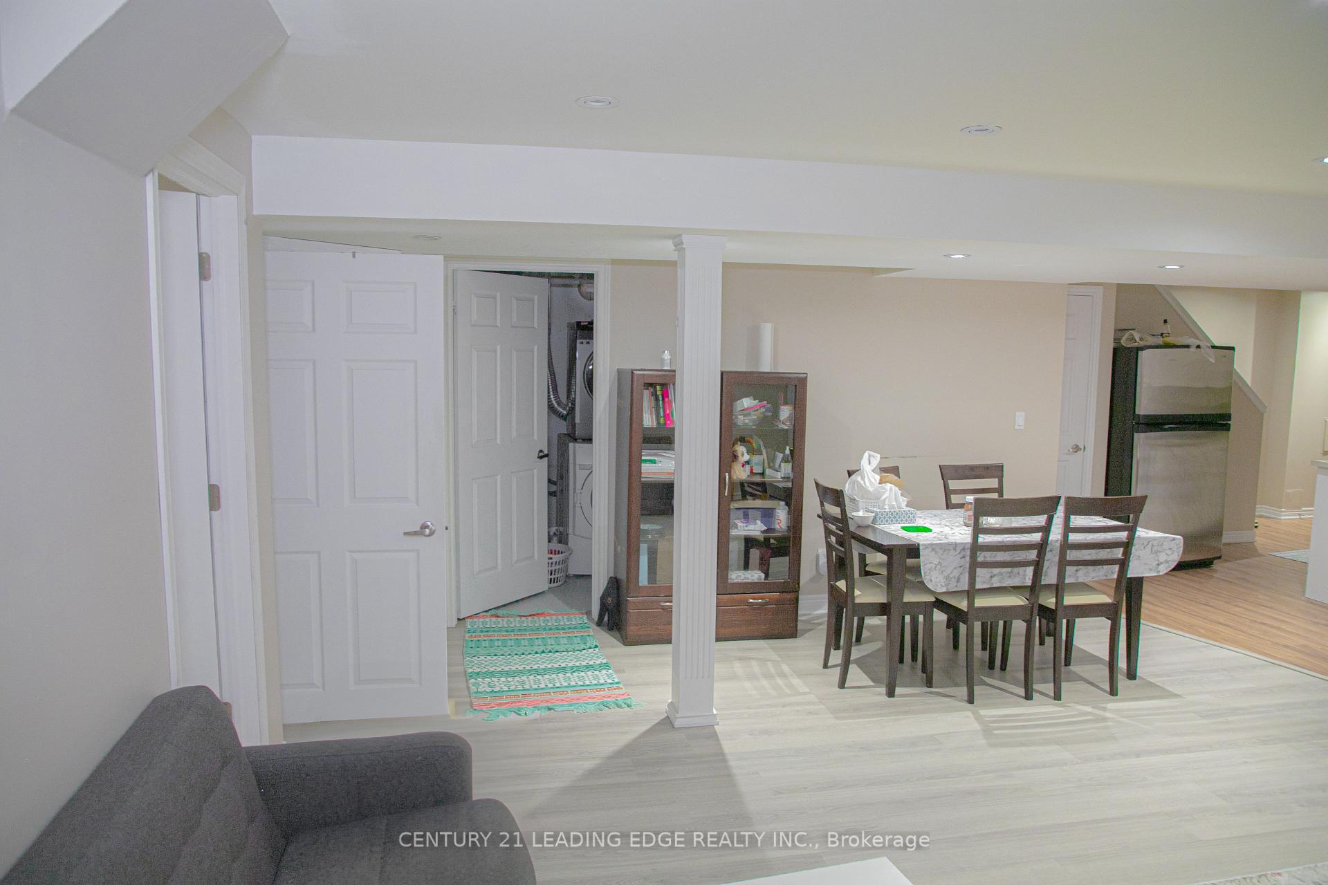 Photo 33 of 112 Lormel Gate, Vaughan, Vellore Village — HOMEH