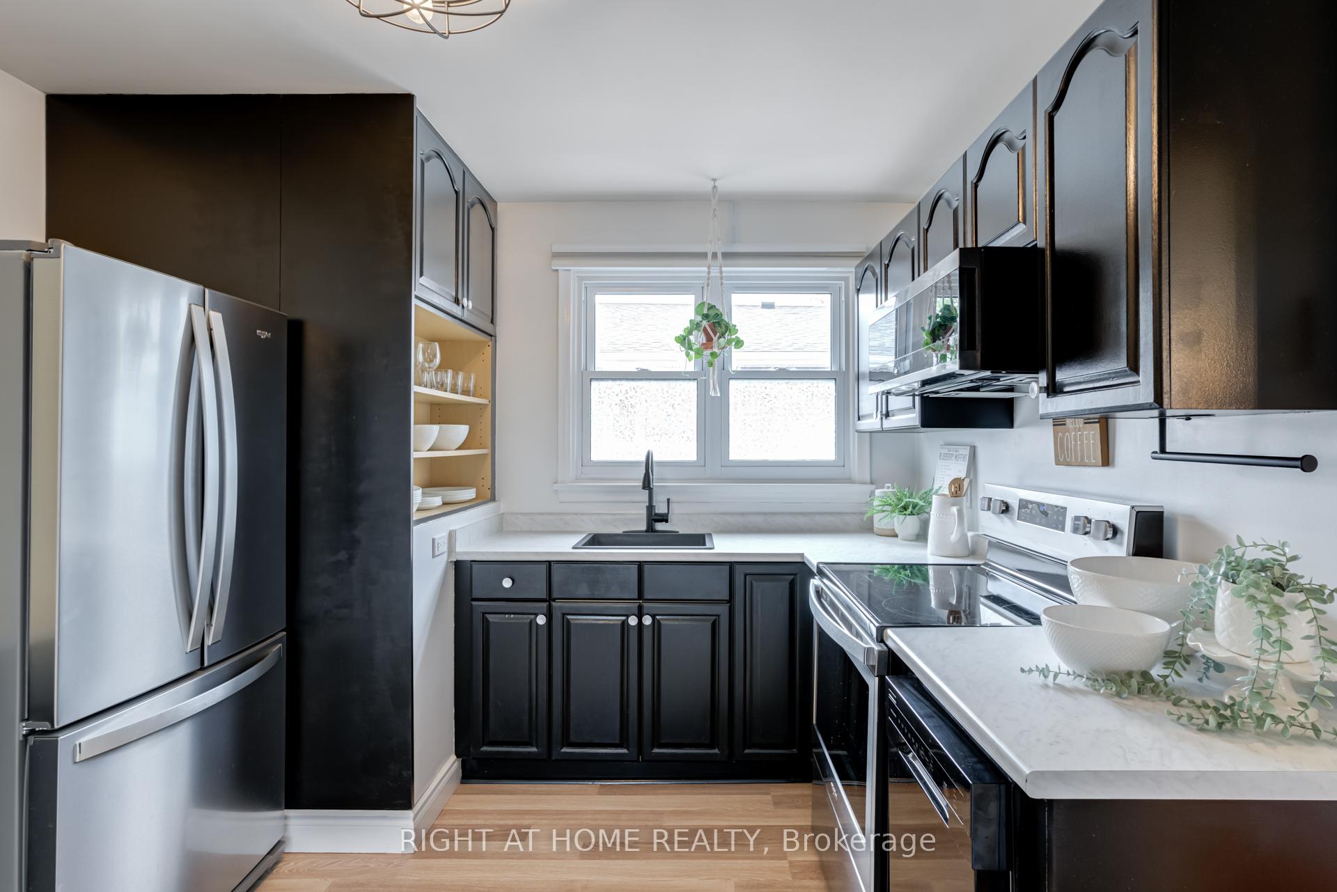 Photo 12 of 331 Ballard Street, Oshawa, Lakeview — HOMEH