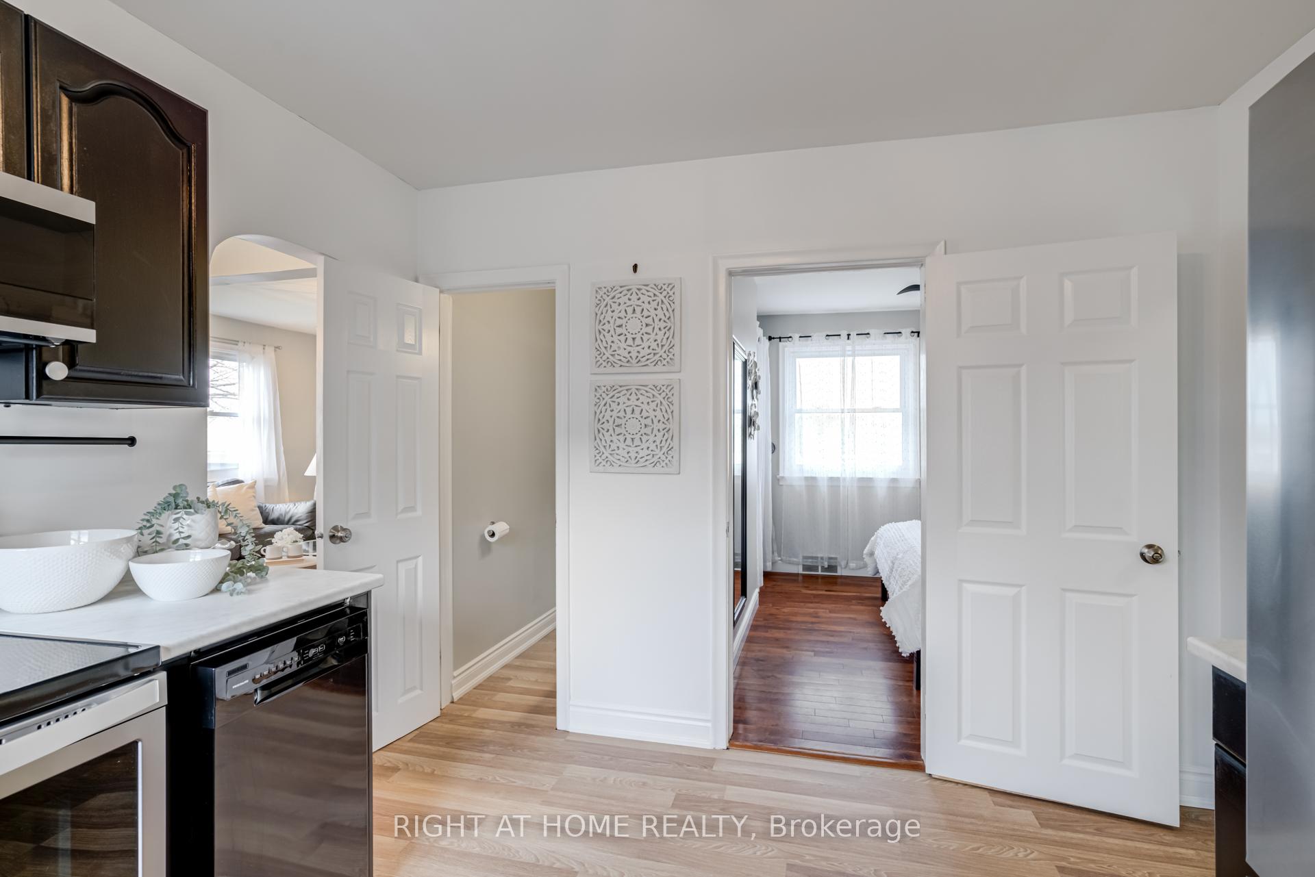 Photo 13 of 331 Ballard Street, Oshawa, Lakeview — HOMEH