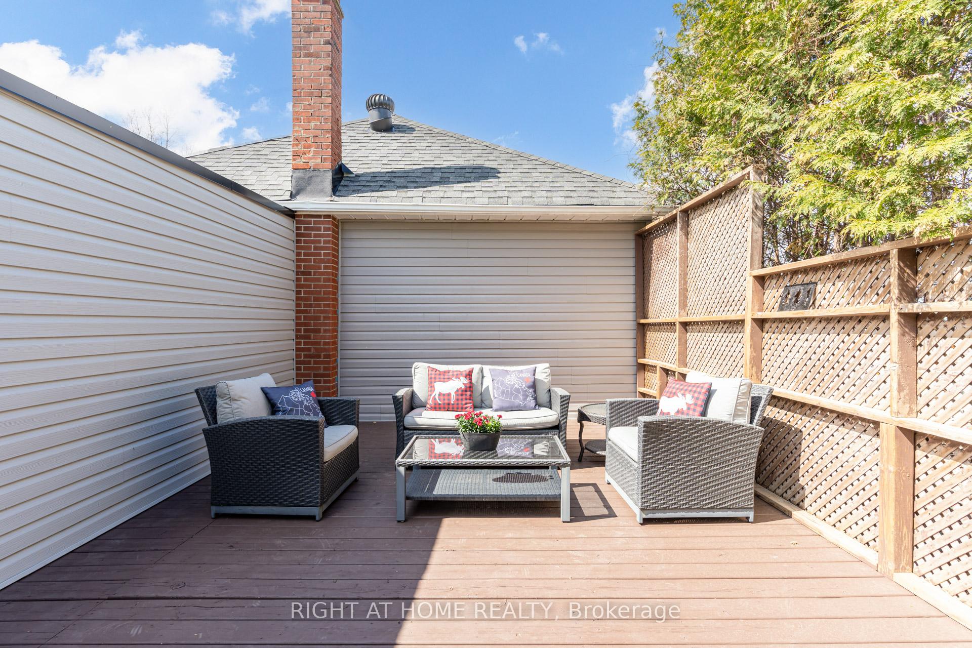 Photo 31 of 331 Ballard Street, Oshawa, Lakeview — HOMEH