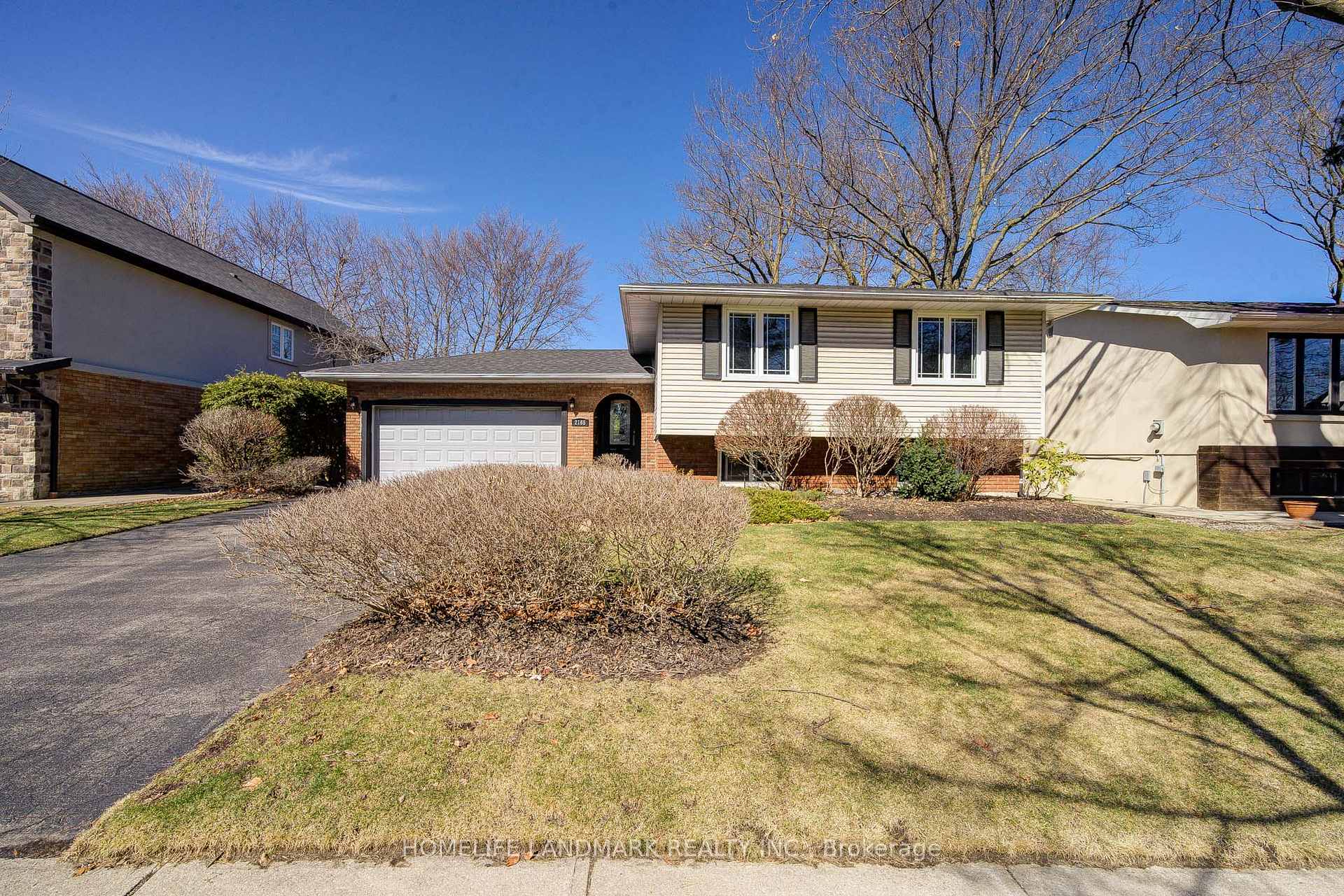 Front of 2165 Dunedin Road