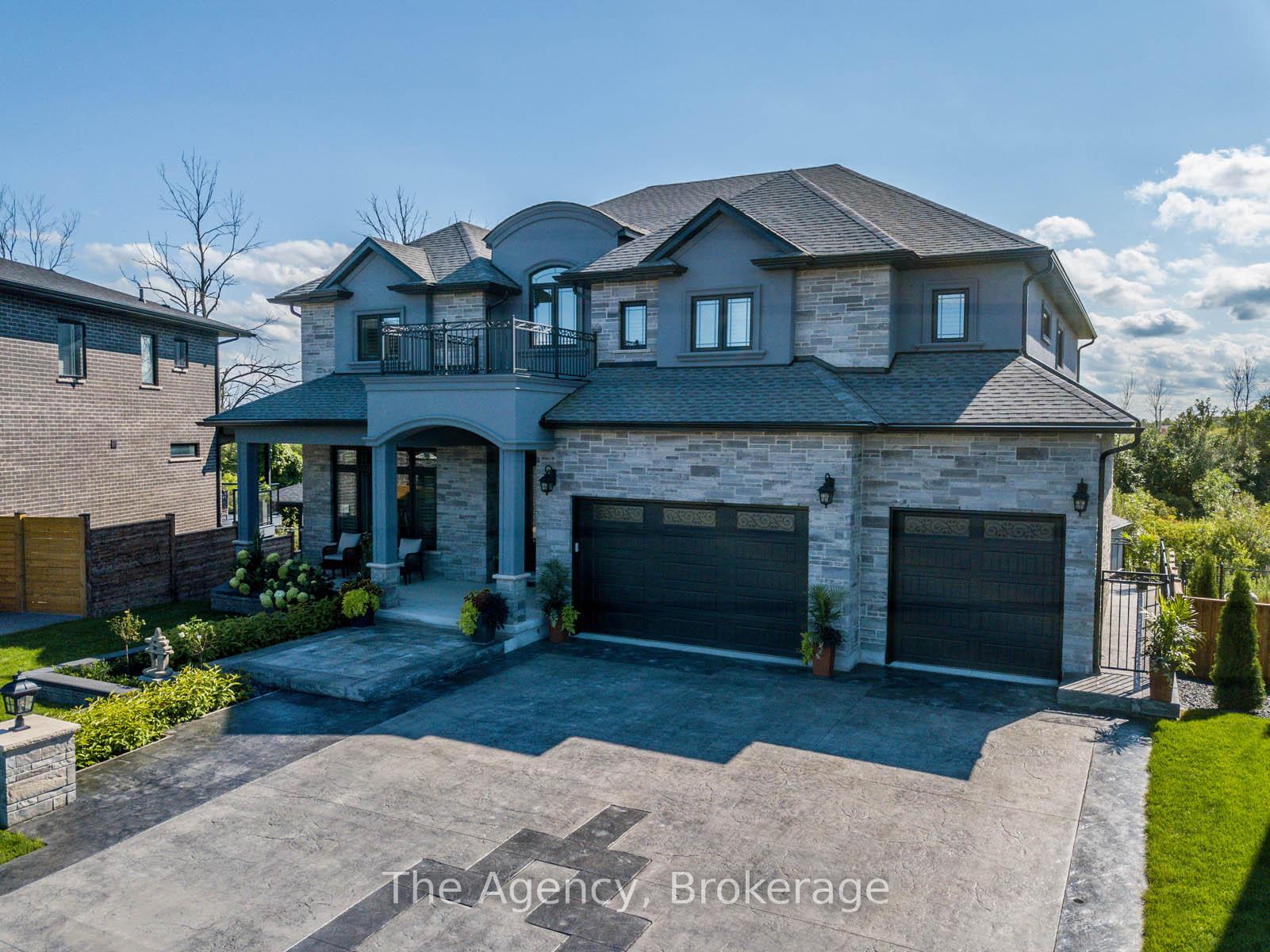 Front of 119 Willowbrook Drive