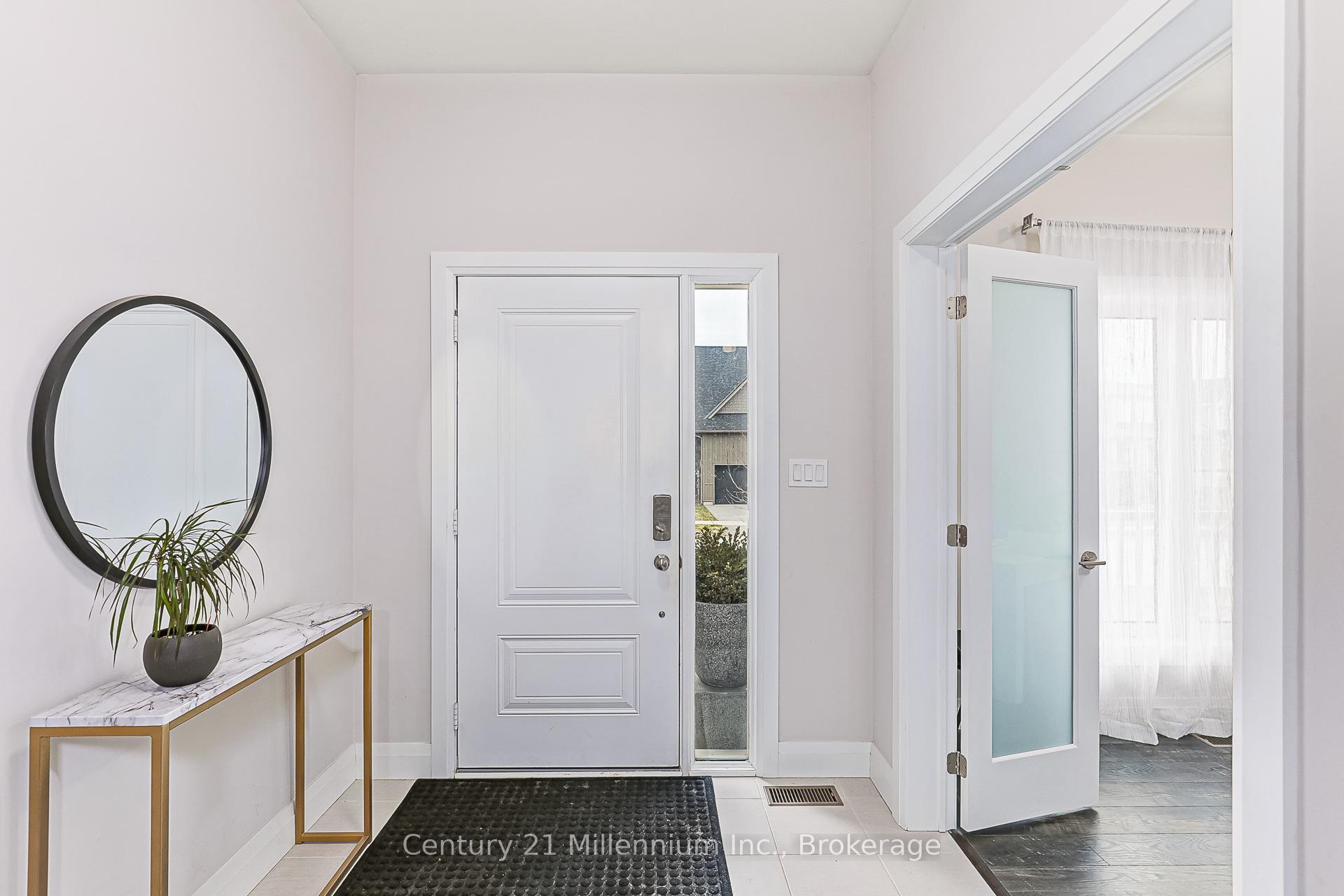 Photo 3 of 297 Yellow Birch Crescent, Blue Mountains — HOMEH