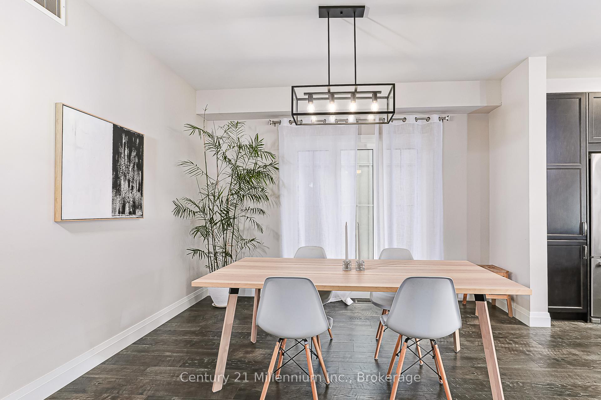 Photo 7 of 297 Yellow Birch Crescent, Blue Mountains — HOMEH