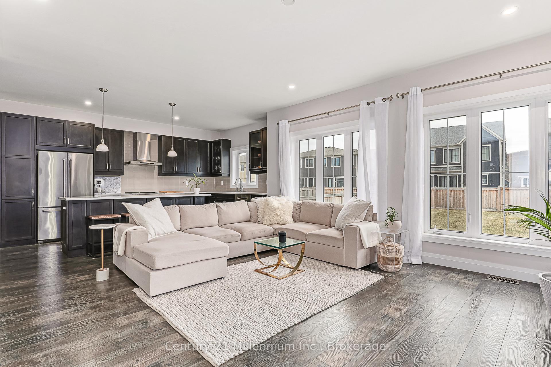 Photo 12 of 297 Yellow Birch Crescent, Blue Mountains — HOMEH