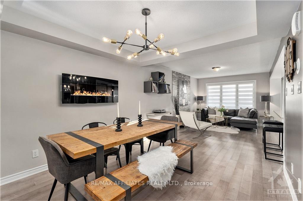 Photo 2 of 346 Sweetfern Crescent, Ottawa, Avalon West — HOMEH
