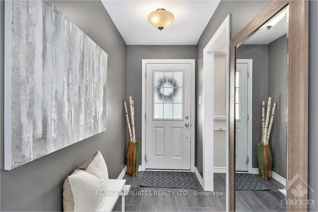 Photo 18 of 346 Sweetfern Crescent, Ottawa, Avalon West — HOMEH