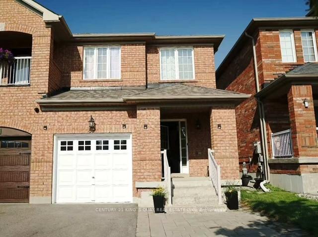 Front of 89 D'Amato Crescent