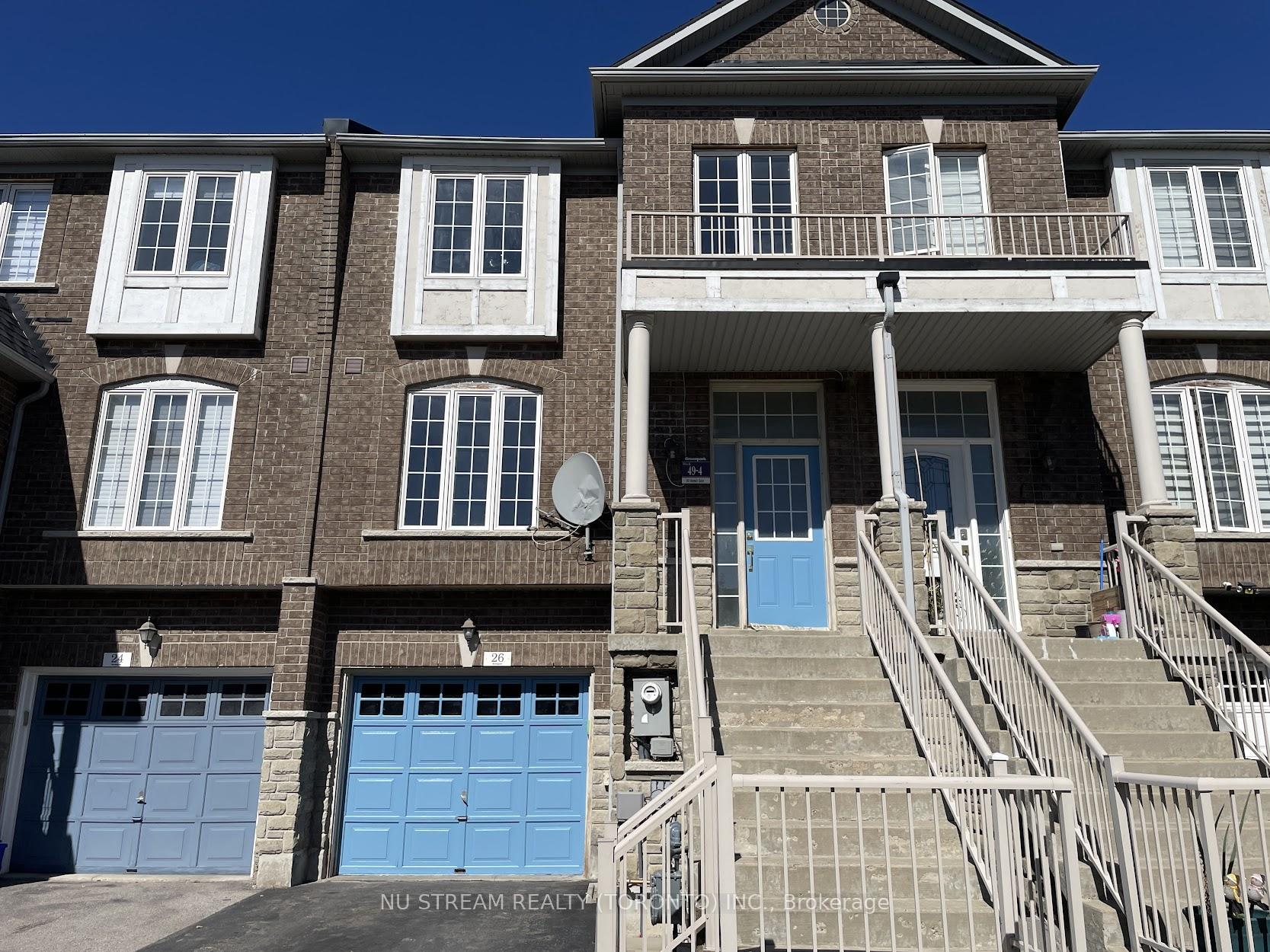 Photo 1 of 26 Martell Gate, Aurora, Bayview Northeast — HOMEH