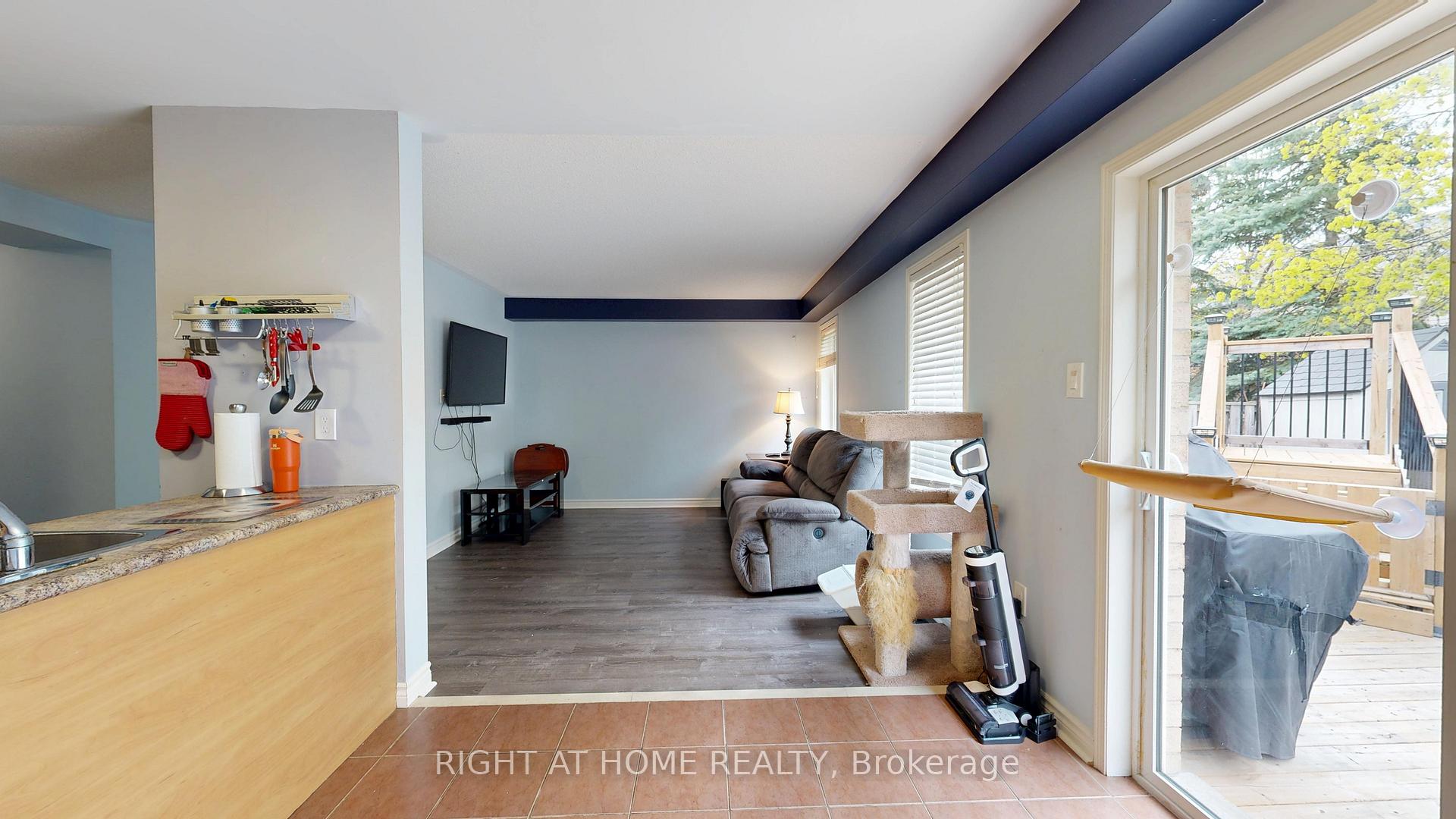 Photo 10 of 2241 Winlord Place, Oshawa, Windfields — HOMEH