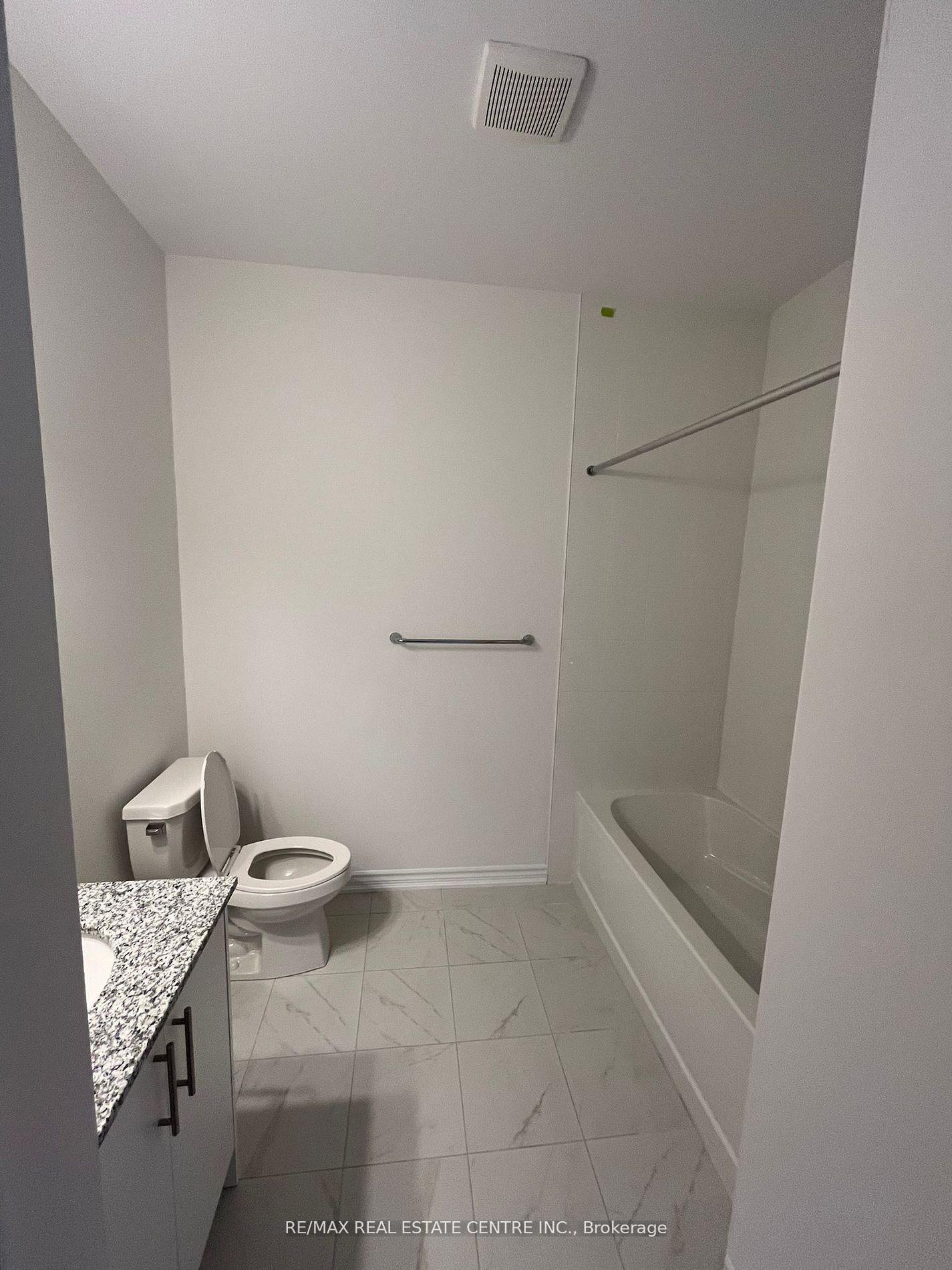Photo 10 of 110 Adley Drive, Brockville — HOMEH
